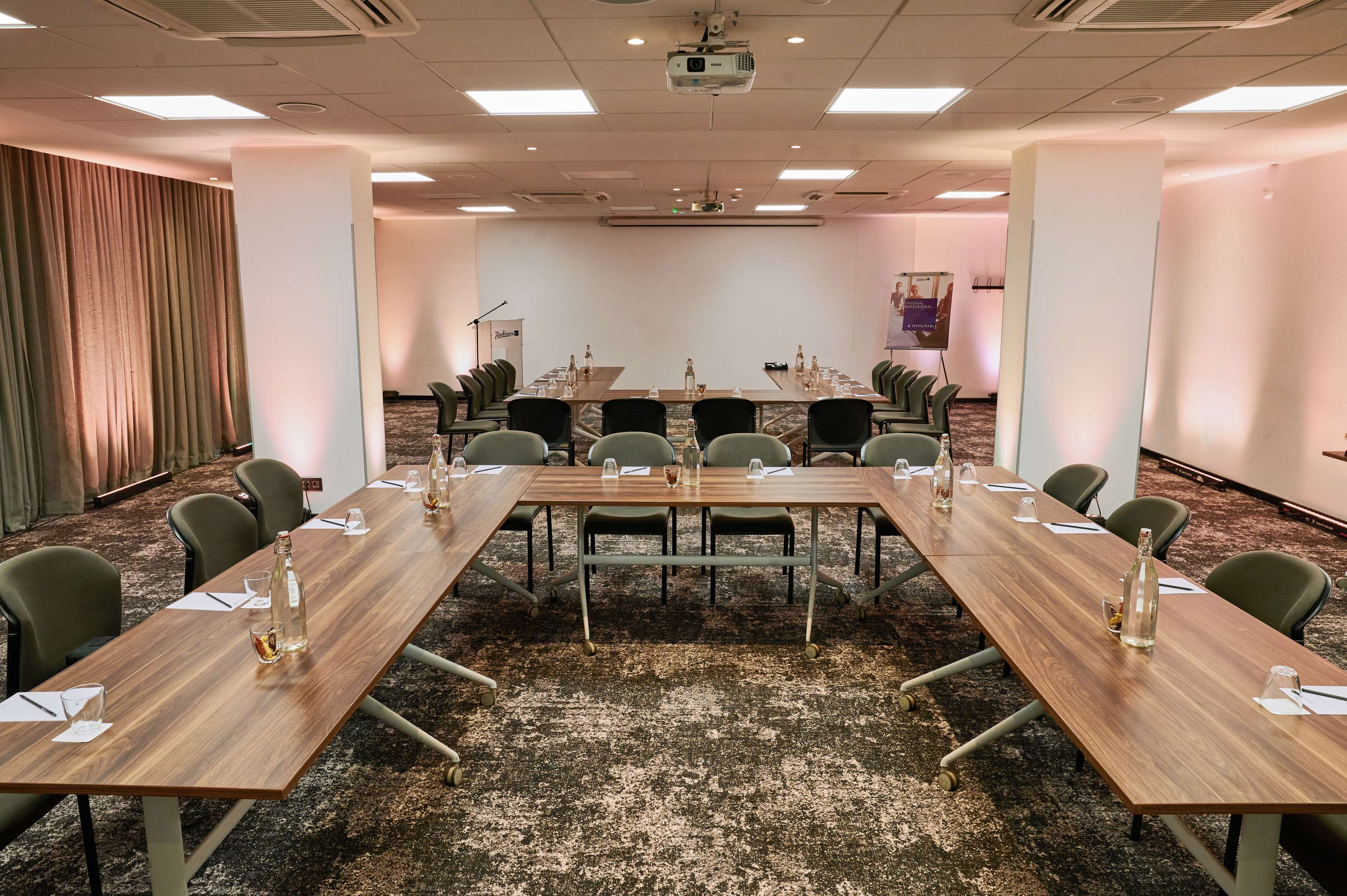 Radisson Blu Hotel, Antananarivo Waterfront