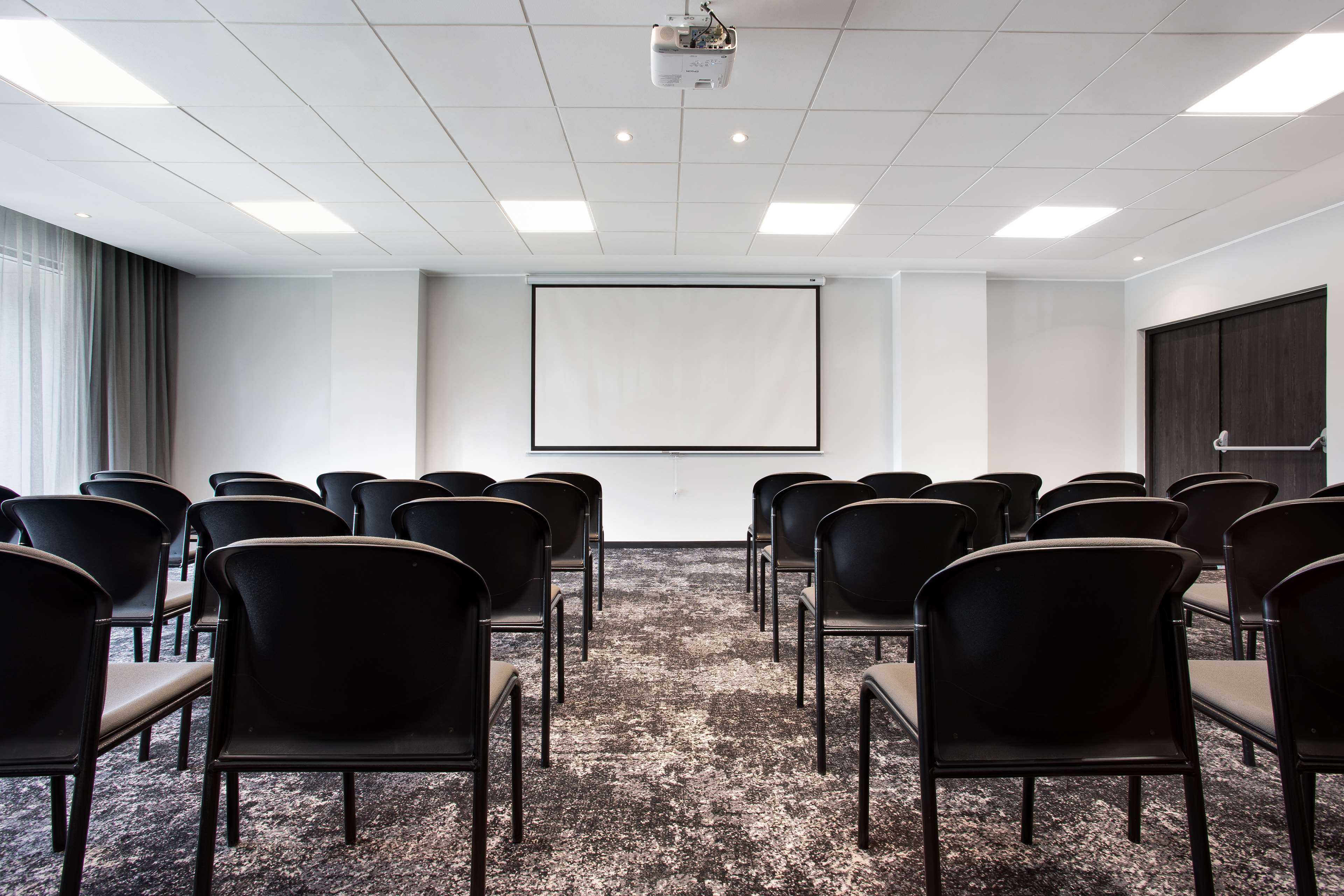 Radisson Blu Hotel, Antananarivo Waterfront