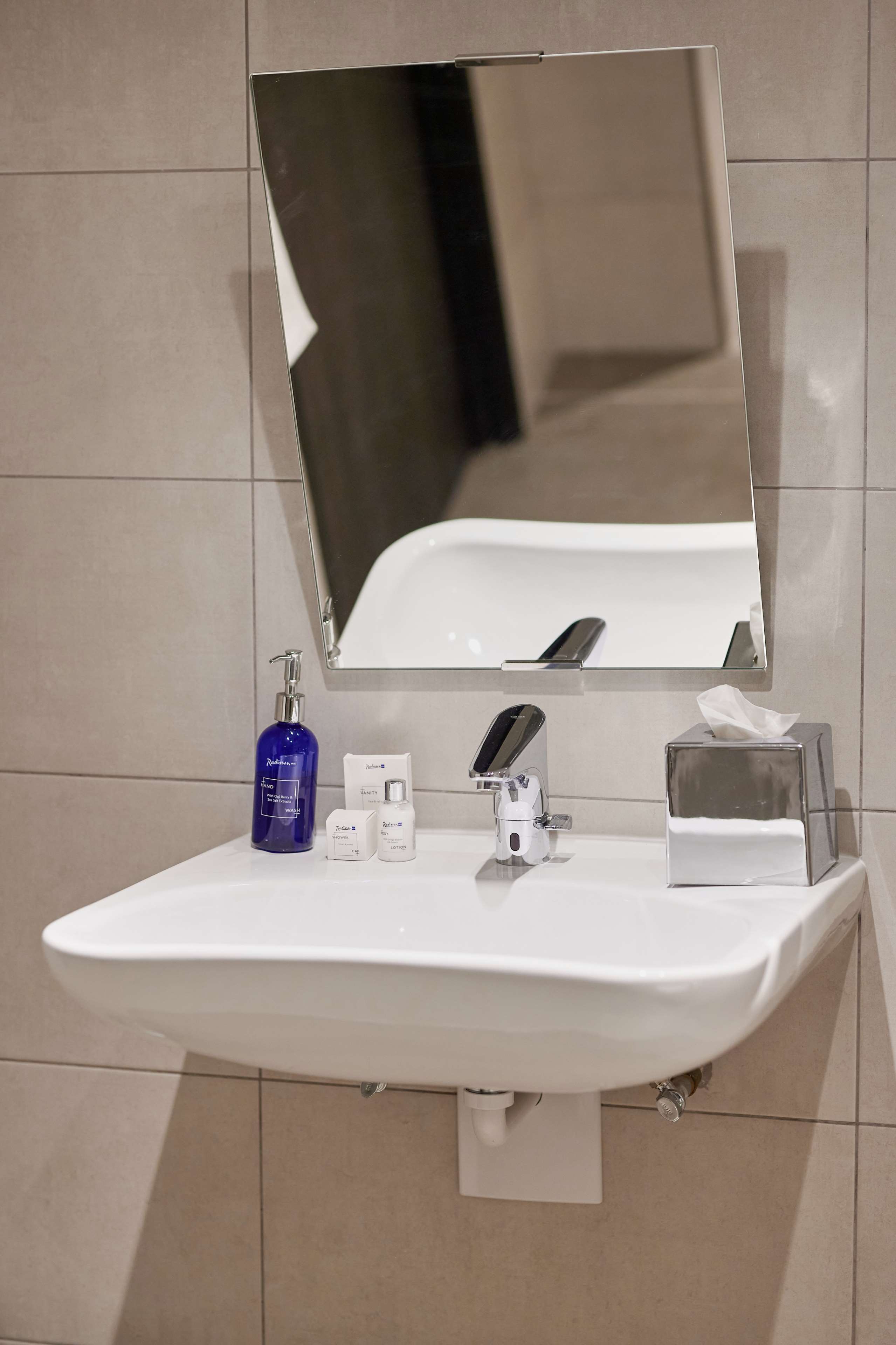 Radisson Blu Hotel, Antananarivo Waterfront