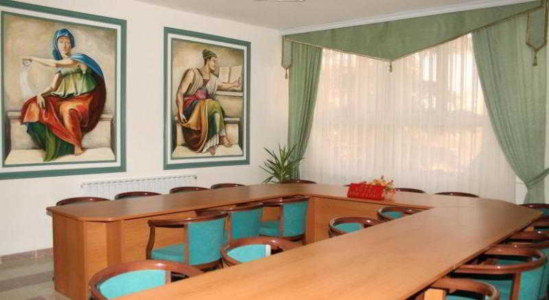 Hotel Uni Palas