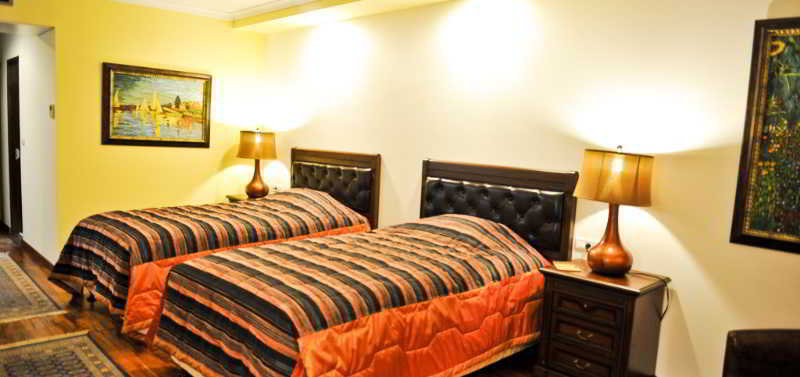 Duvet Center Hotel