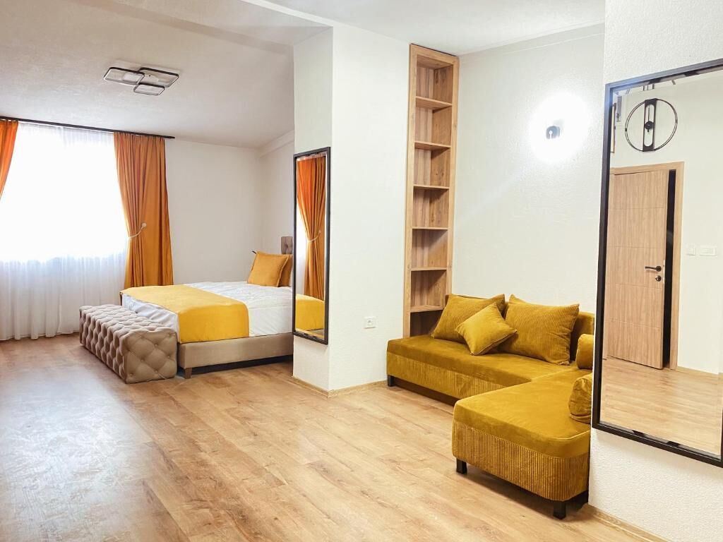 Hotel & Restaurant Domestika