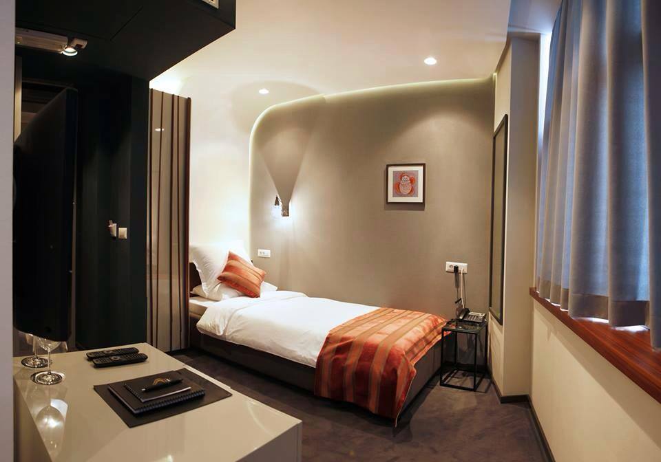 Hotel Russia
