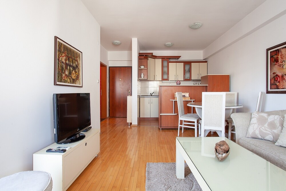 Urban Hostel