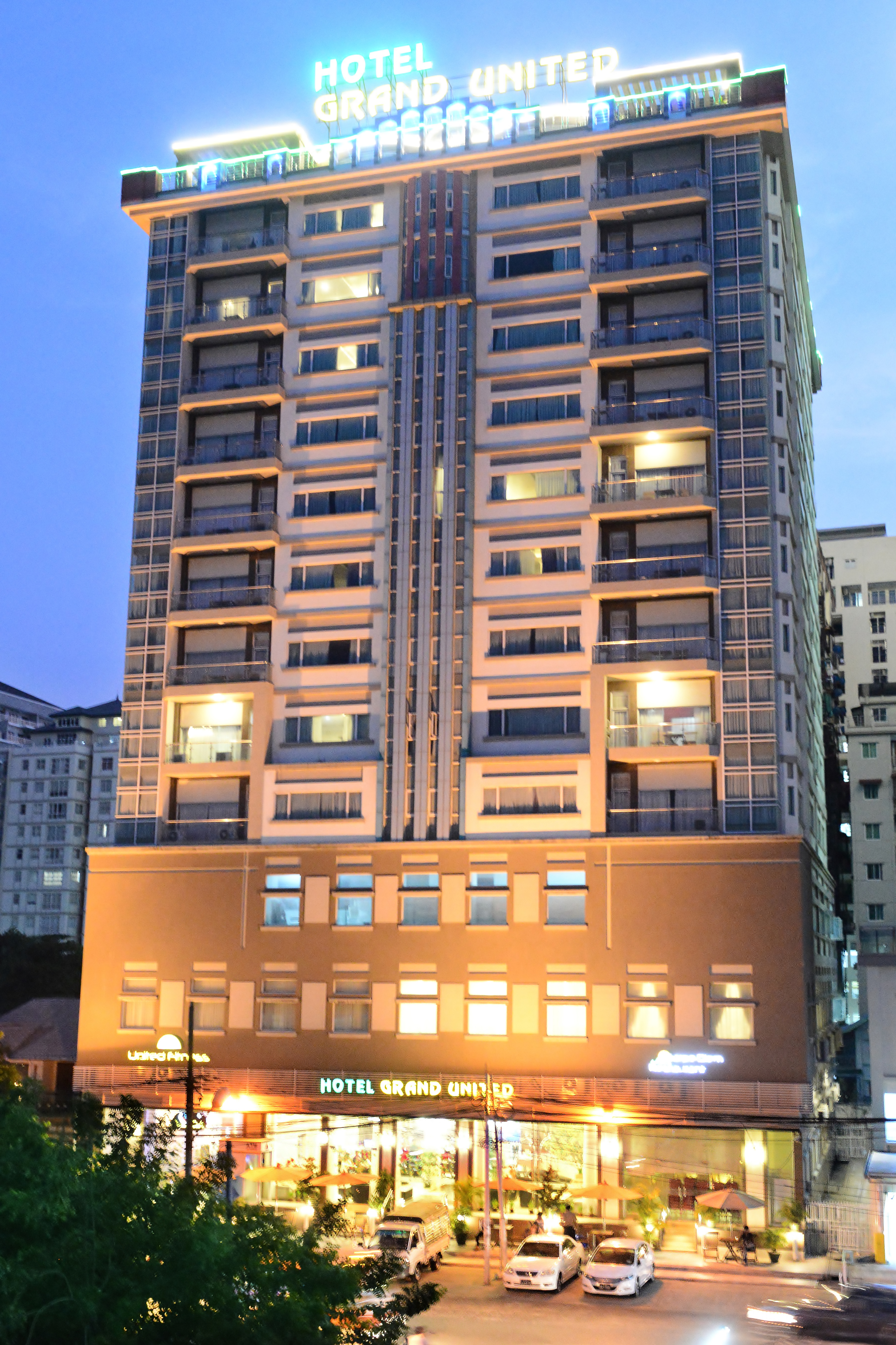 Grand United Ahlone