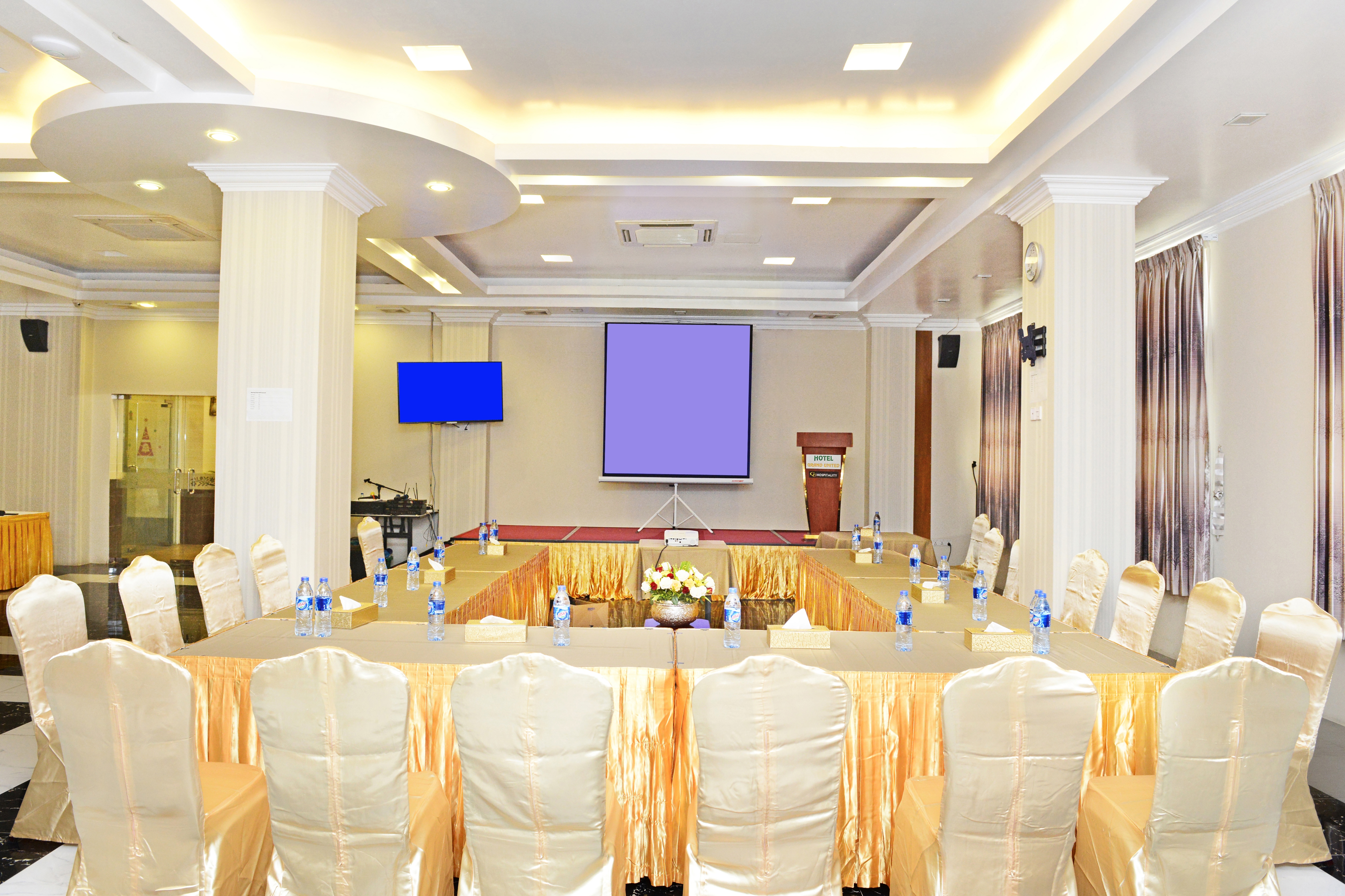 Grand United Ahlone