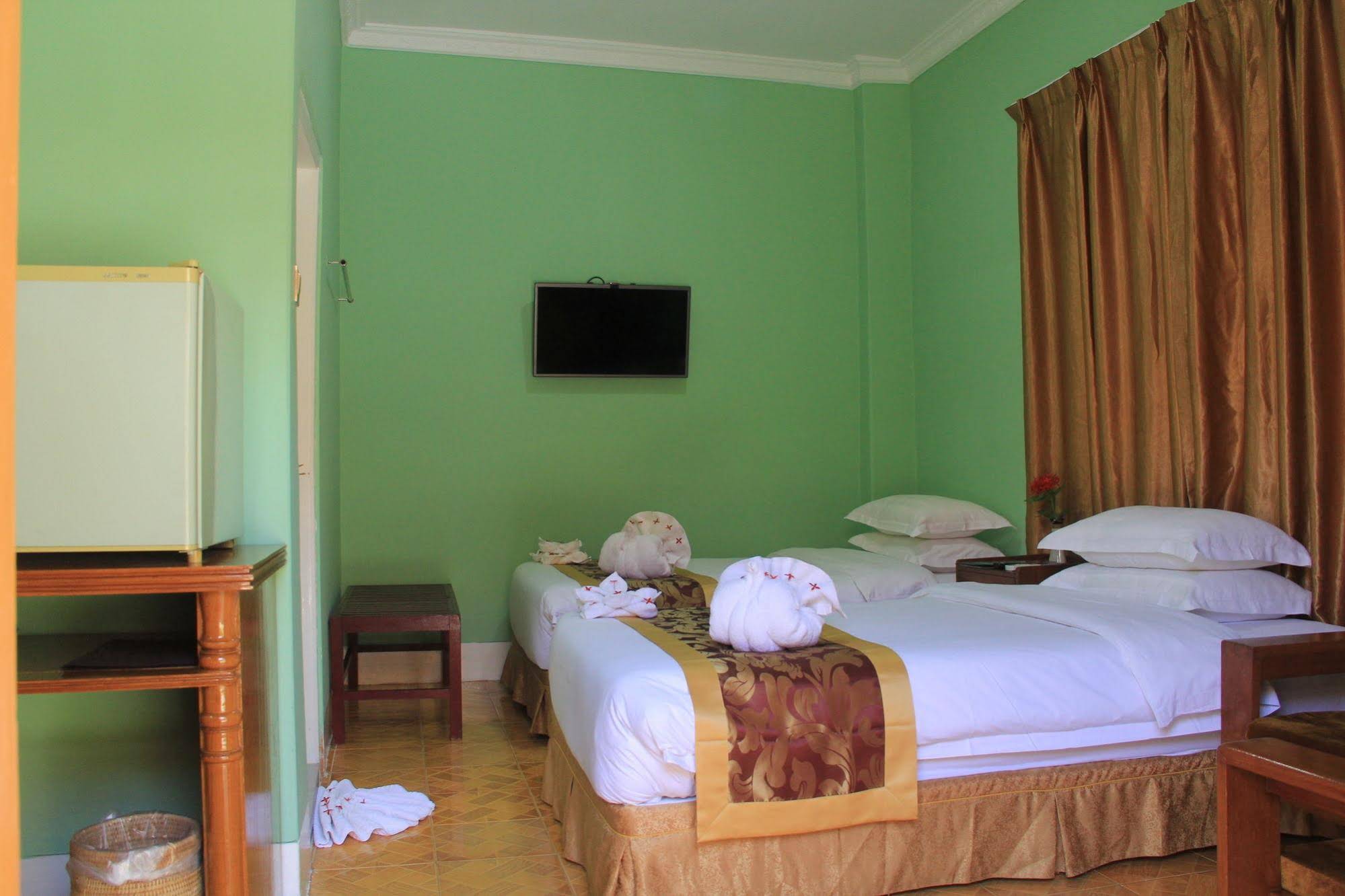 Bagan Umbra Hotel