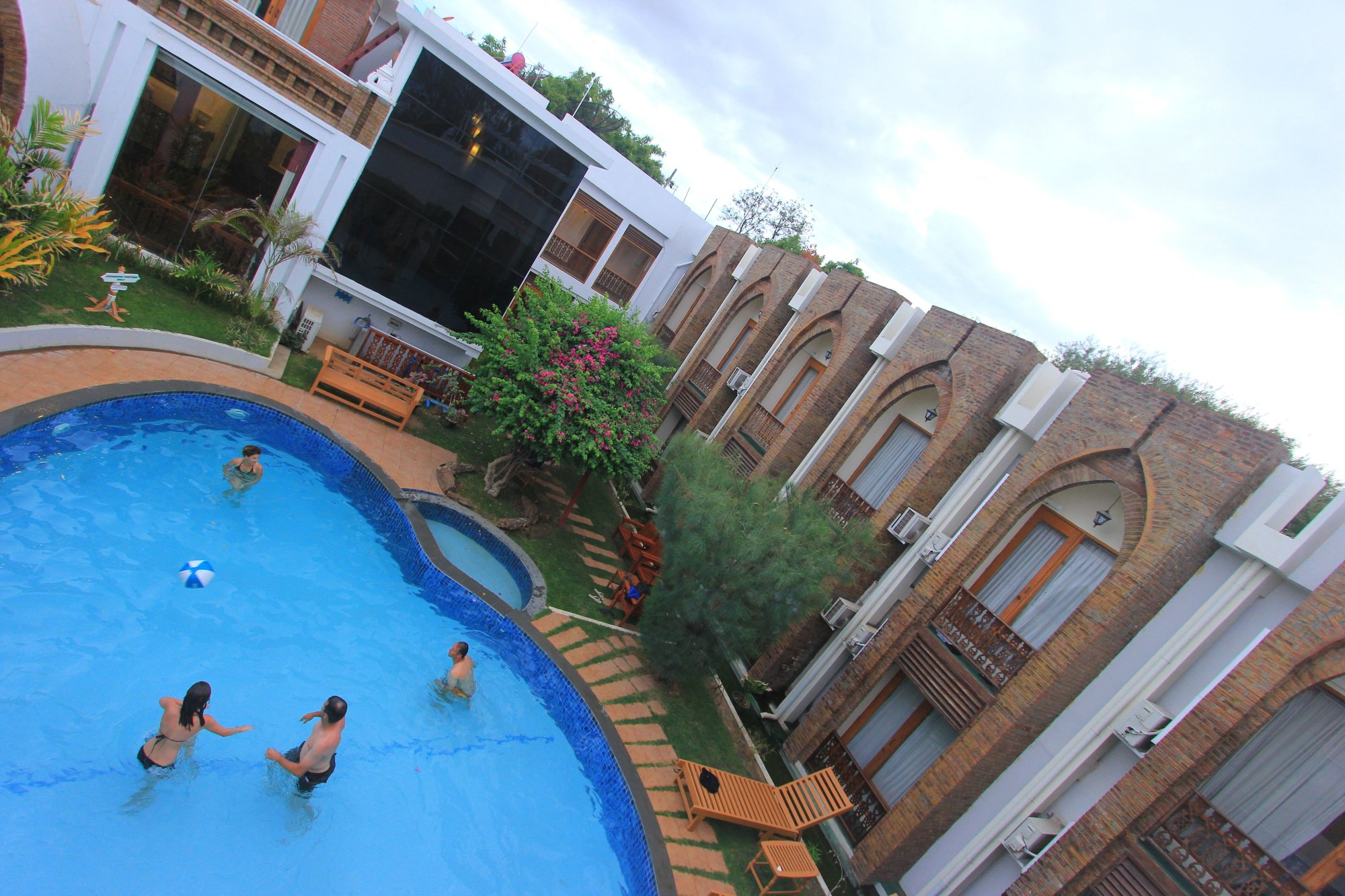 Razagyo Hotel