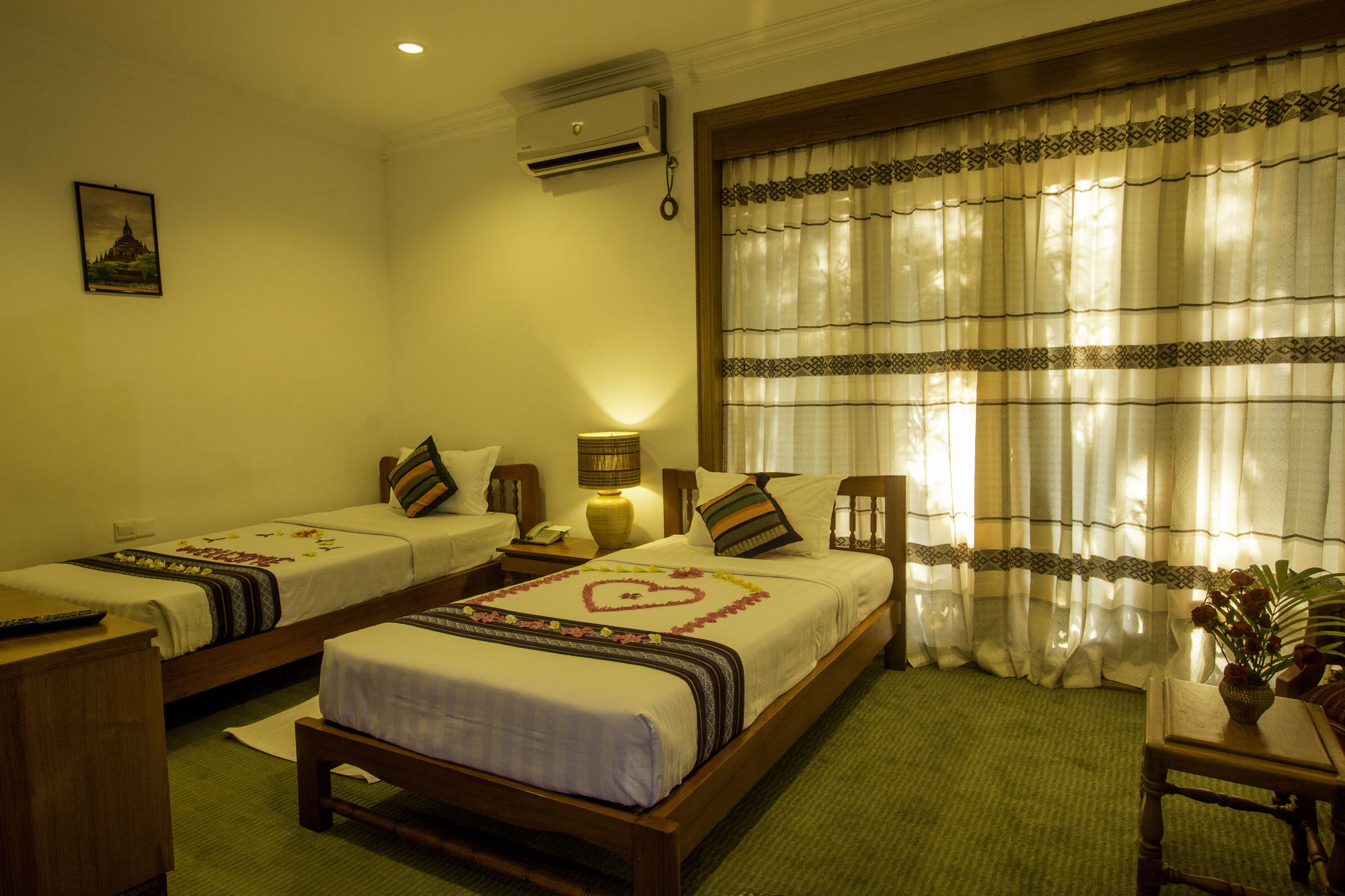 Razagyo Hotel