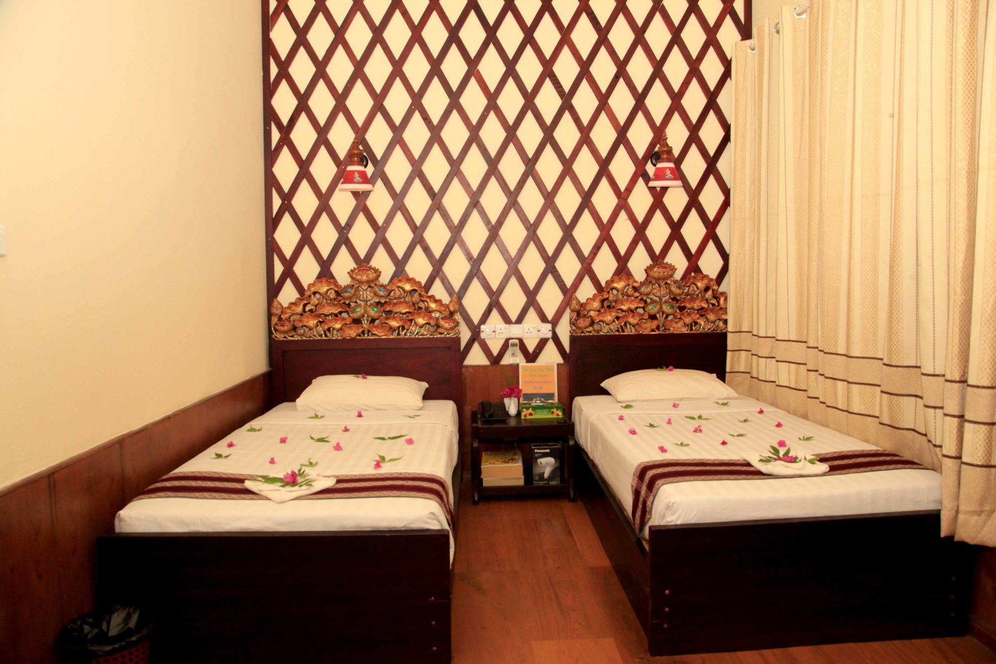 Yun Myo Thu Hotel