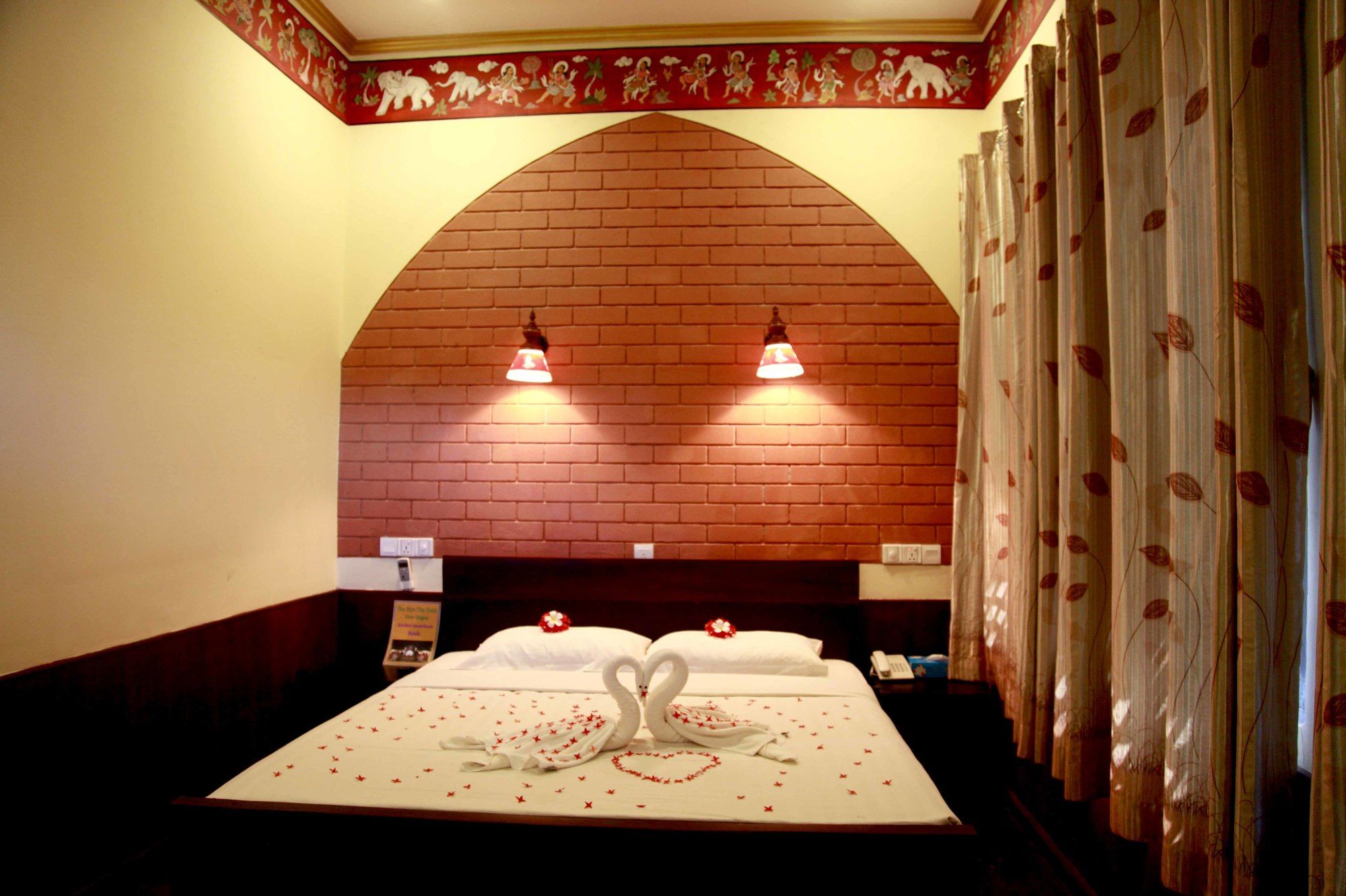 Yun Myo Thu Hotel