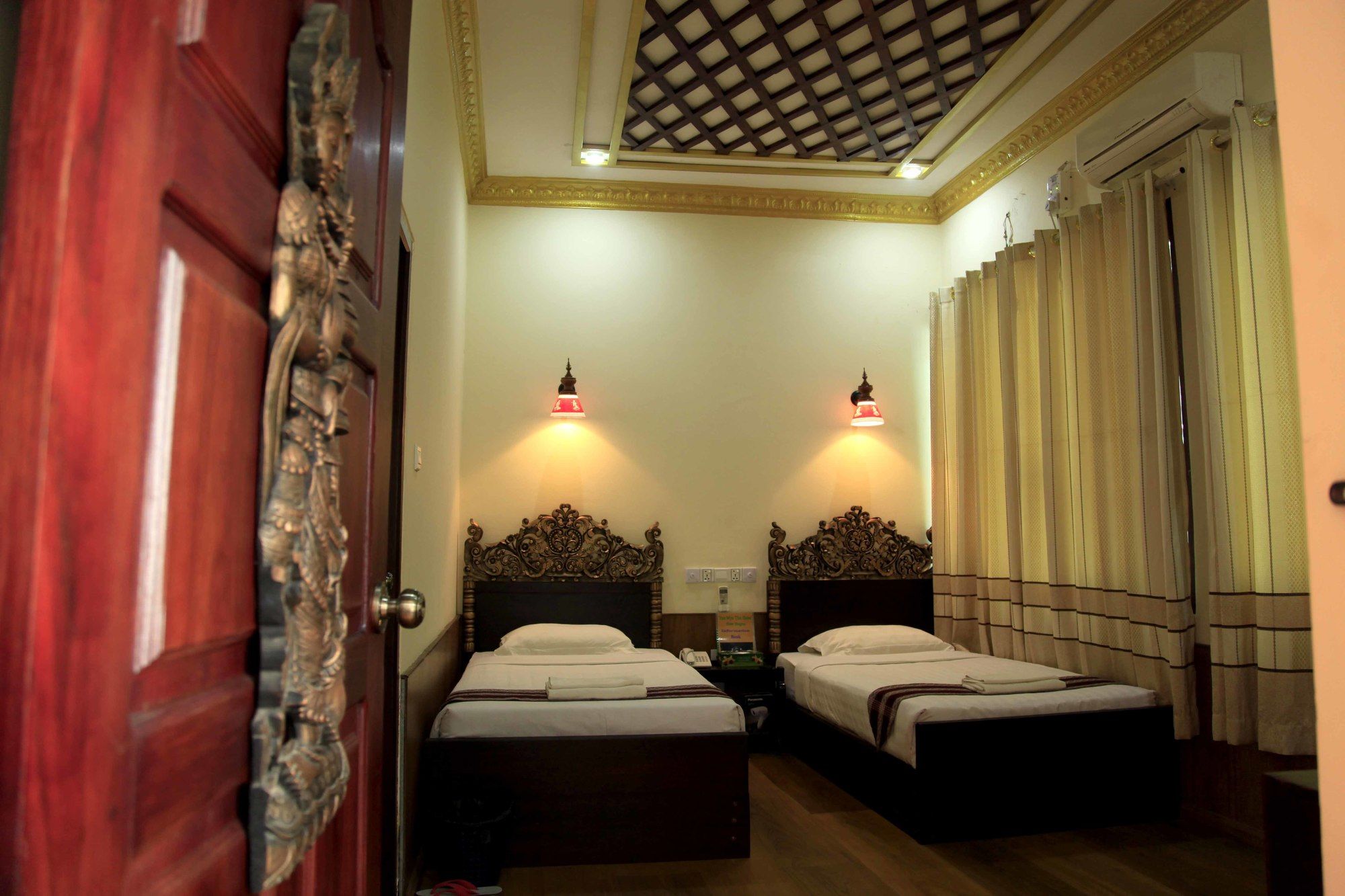 Yun Myo Thu Hotel