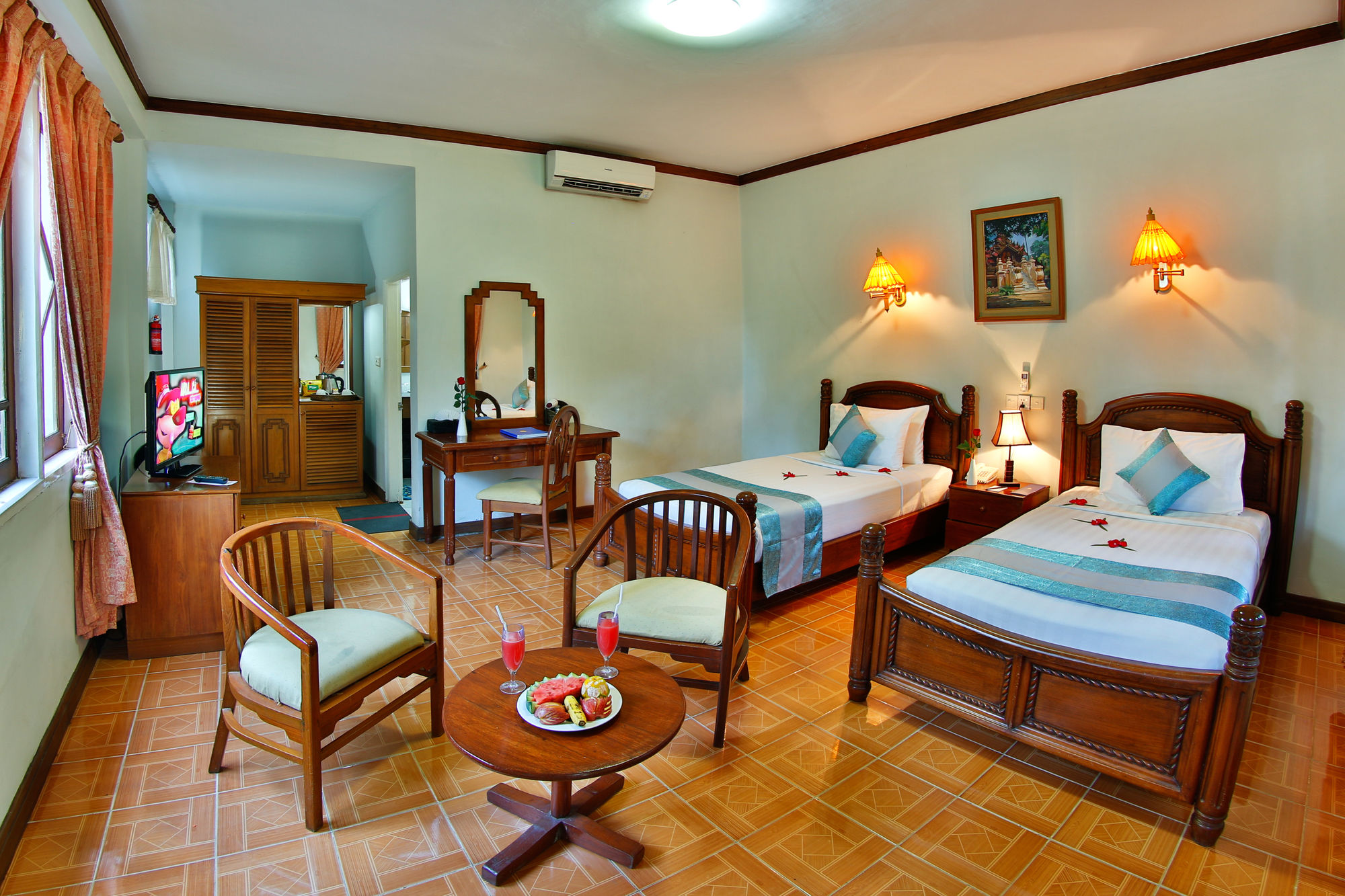 Amazing Chaung Tha Resort