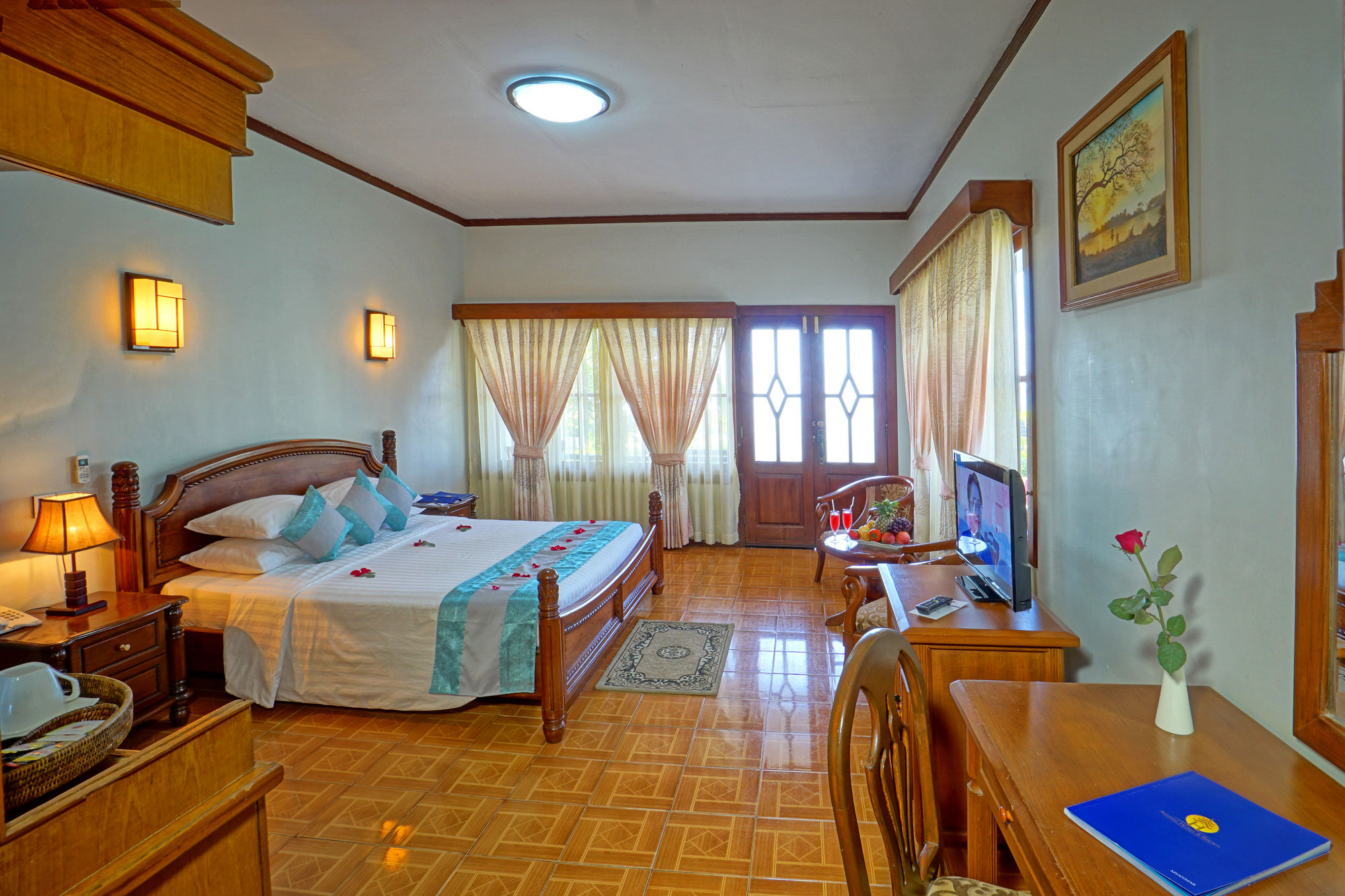 Amazing Chaung Tha Resort
