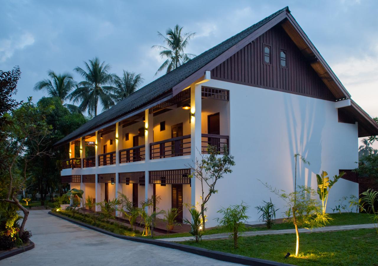 The Mandolis Hotel and Restaurant