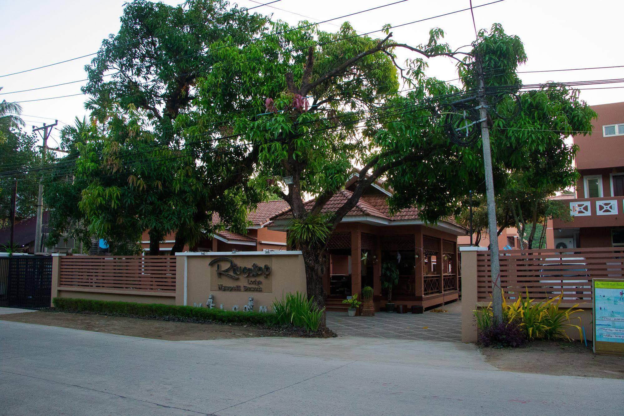 River Top Lodge