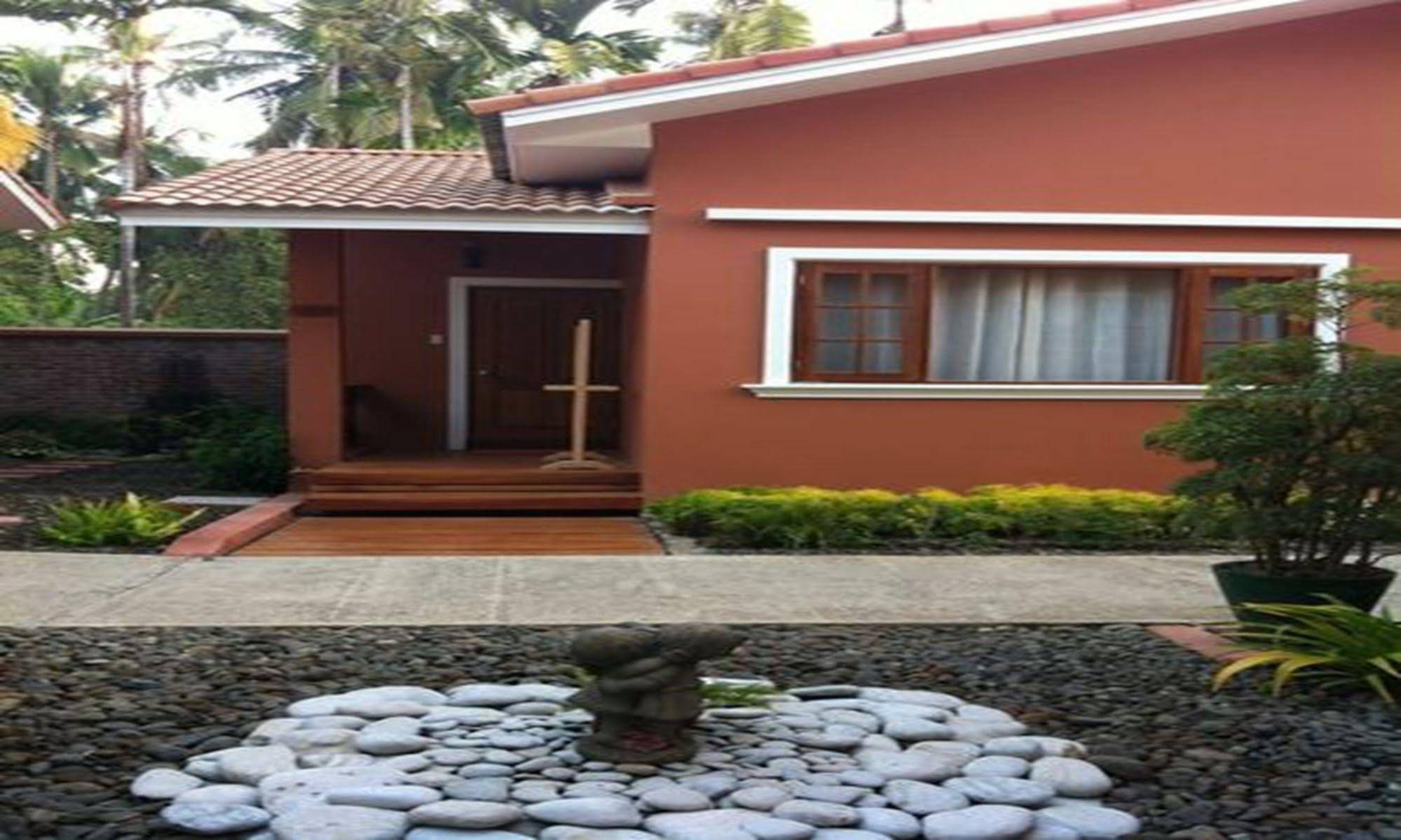 River Top Lodge