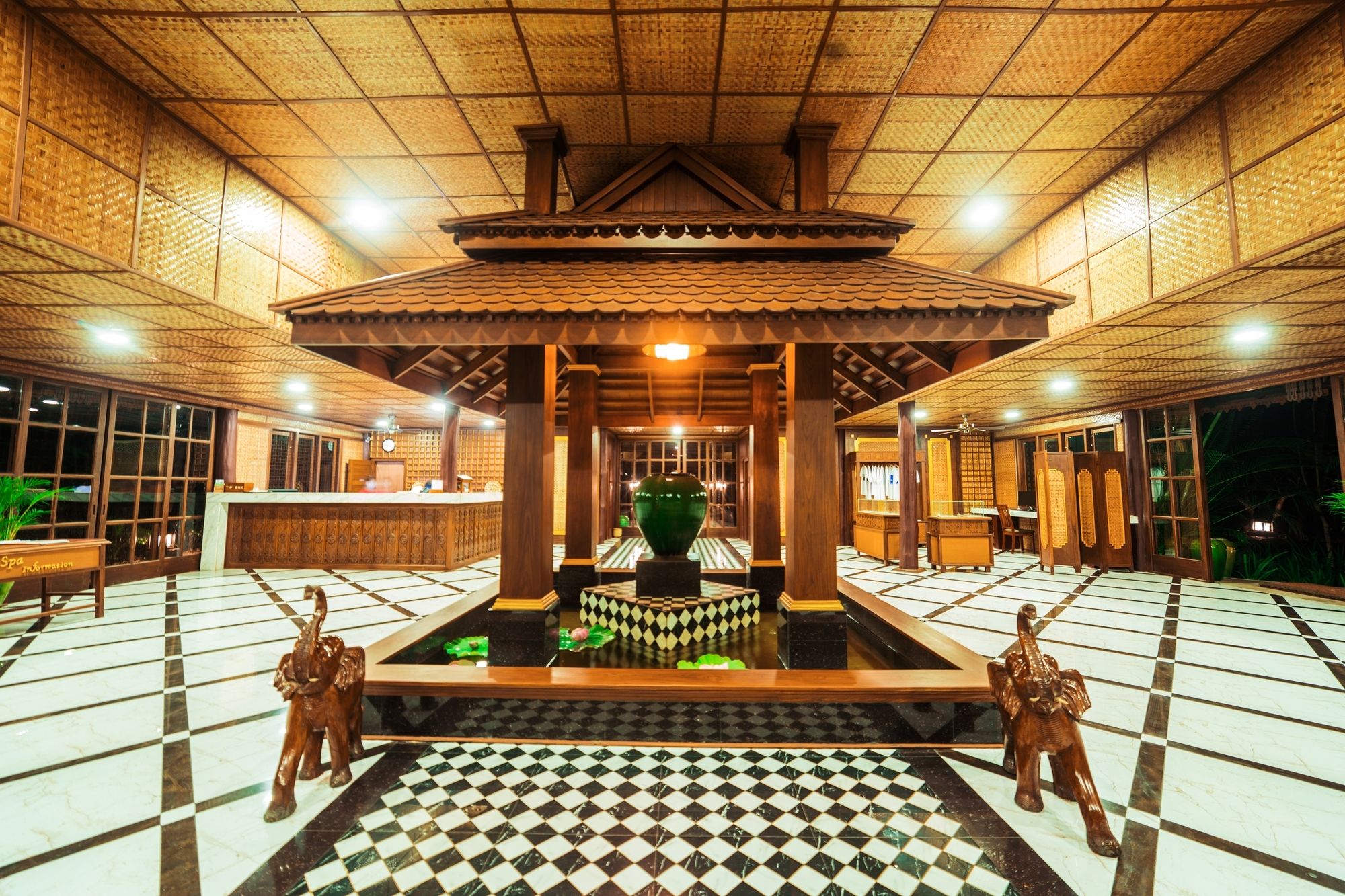 Inle Resort & Spa