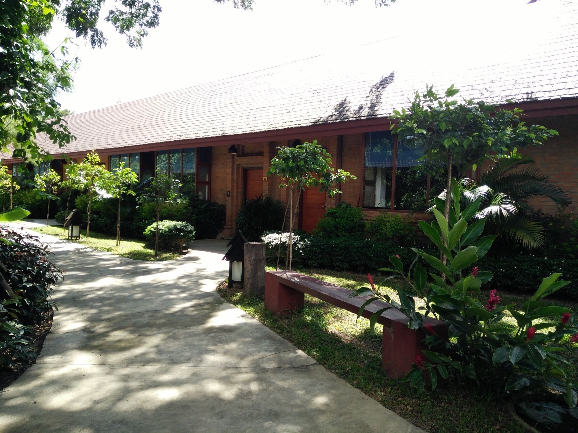 Inle Resort & Spa