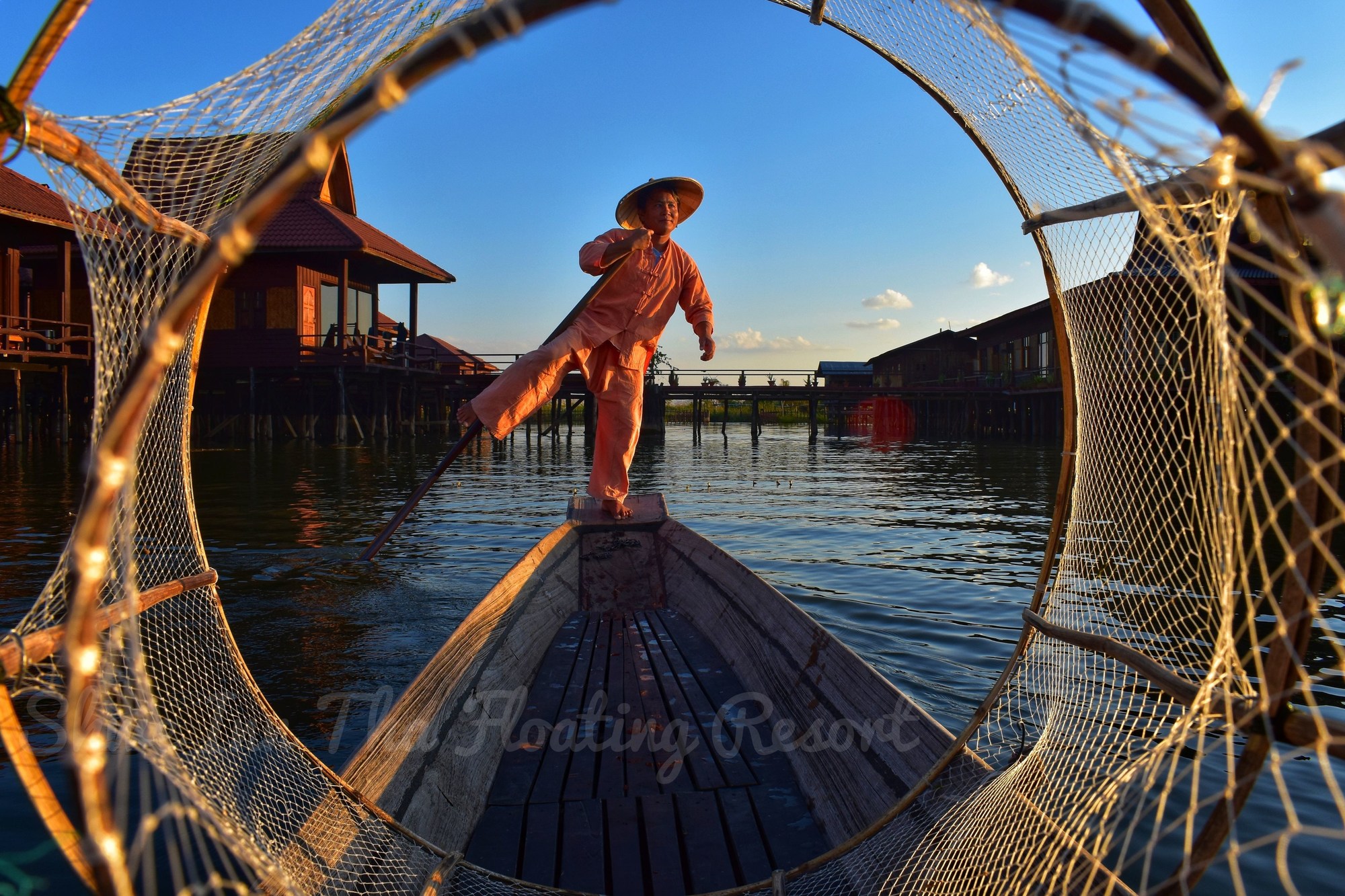 Shwe Inn Tha Floating Resort