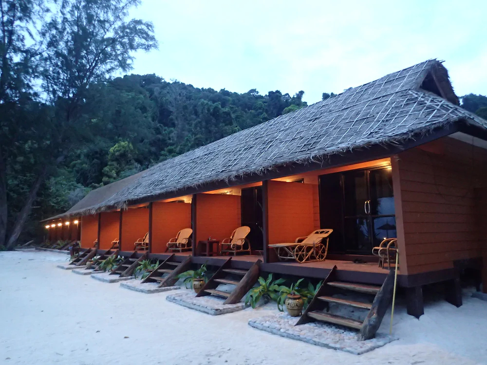 Victoria Cliff Nyaung Oo Phee Island