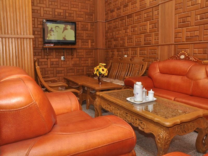 Golden Star Hotel