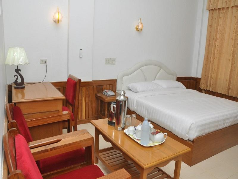Golden Star Hotel