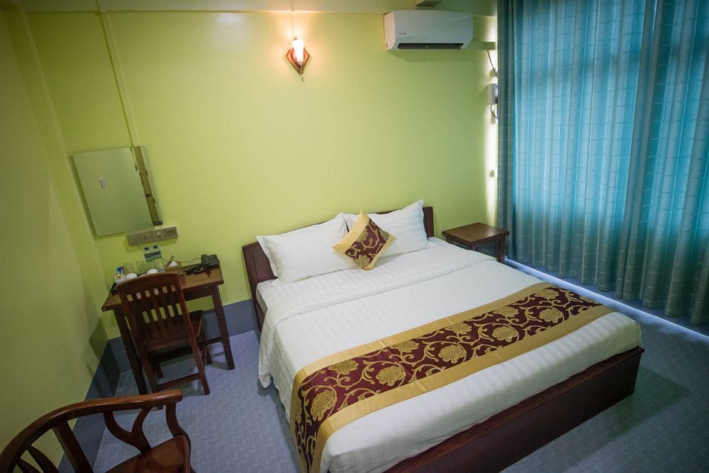 Golden Gumkino Hotel