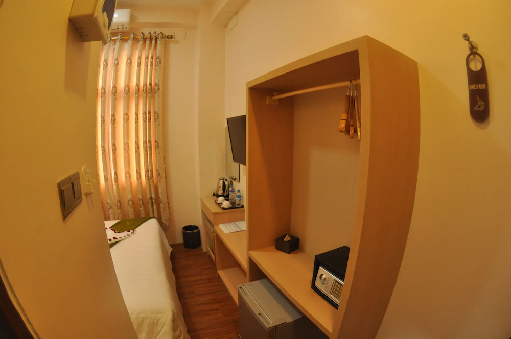 Hotel 89