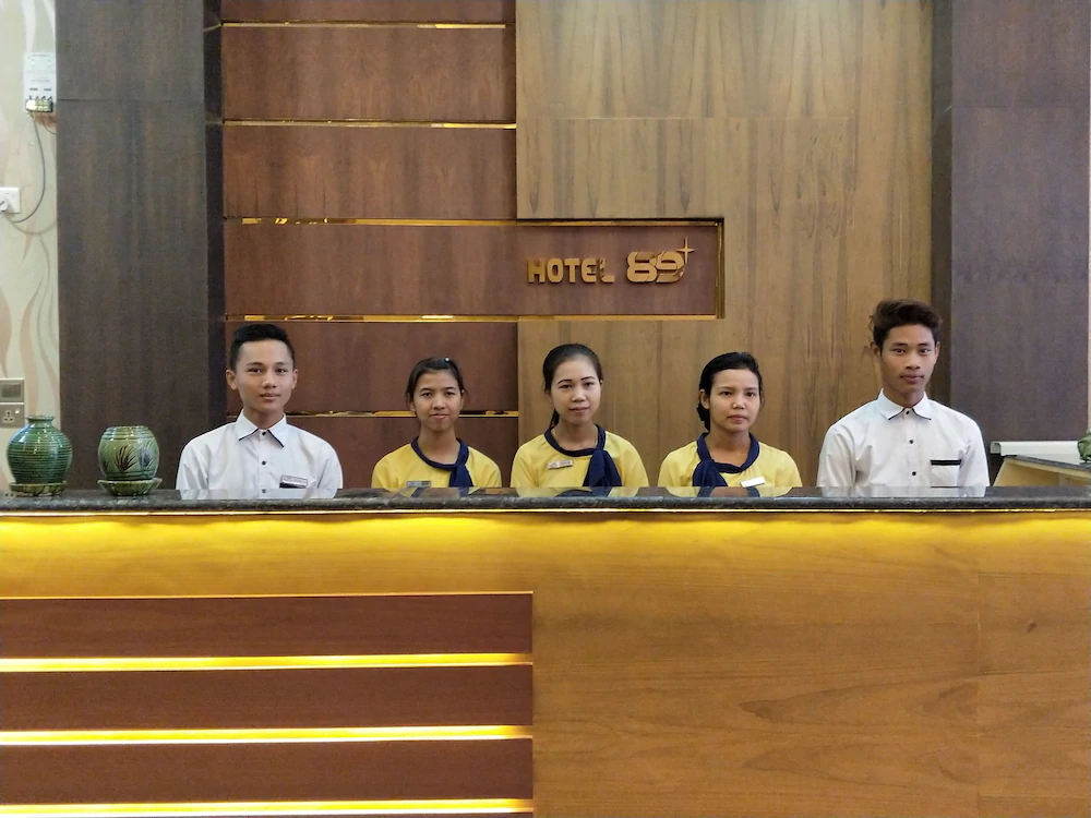 Hotel 89