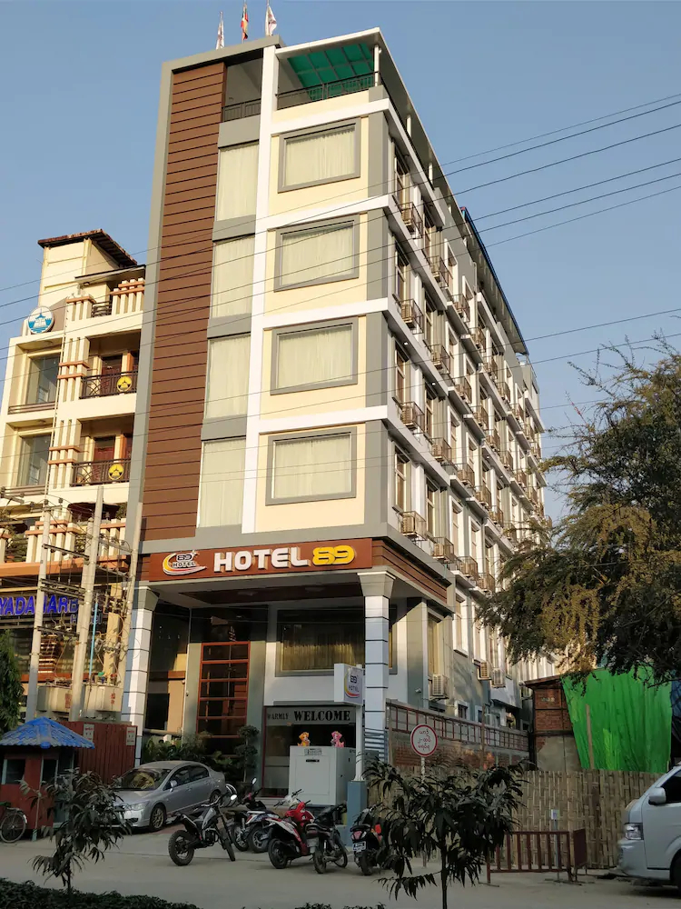 Hotel 89