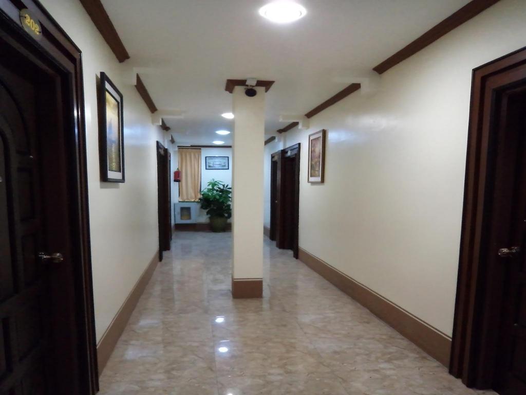 Hotel Sahara