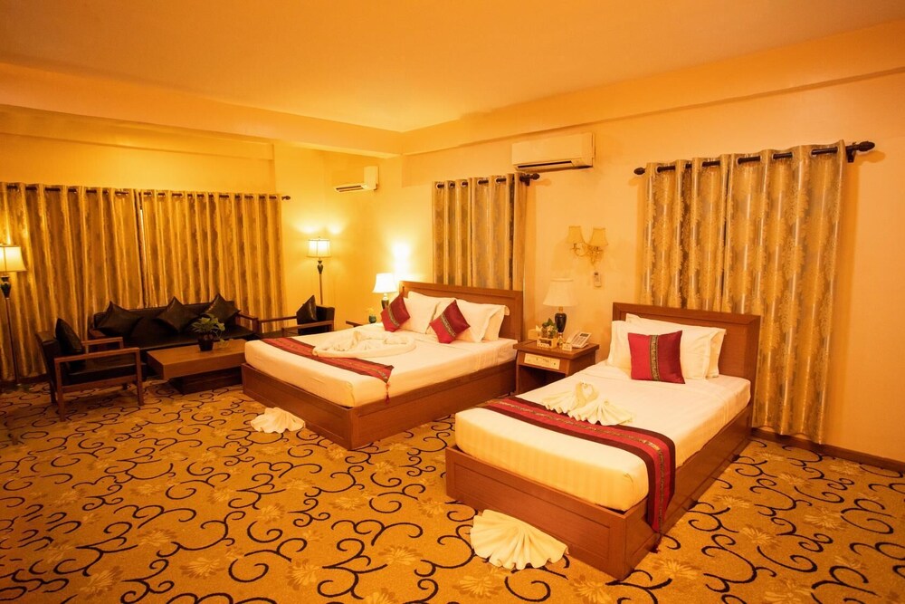 Mandalay E-outfitting Boutique Hotel