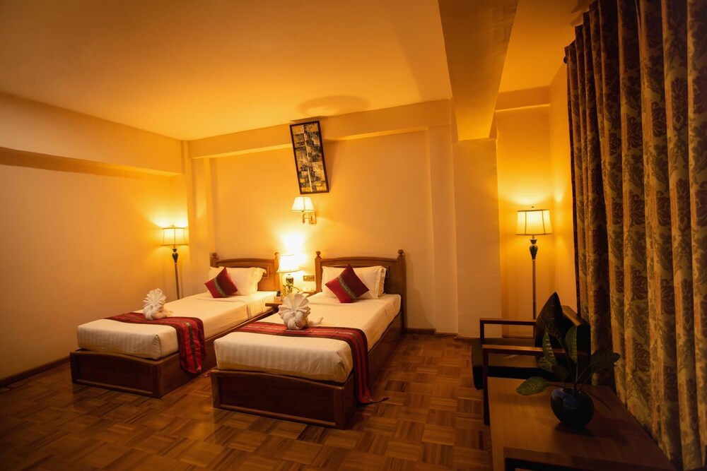 Mandalay E-outfitting Boutique Hotel