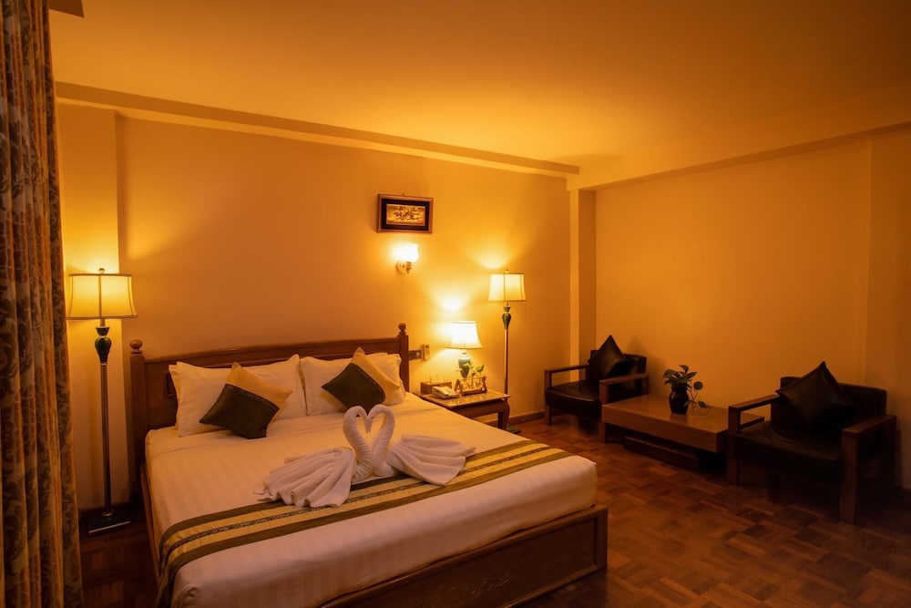 Mandalay E-outfitting Boutique Hotel