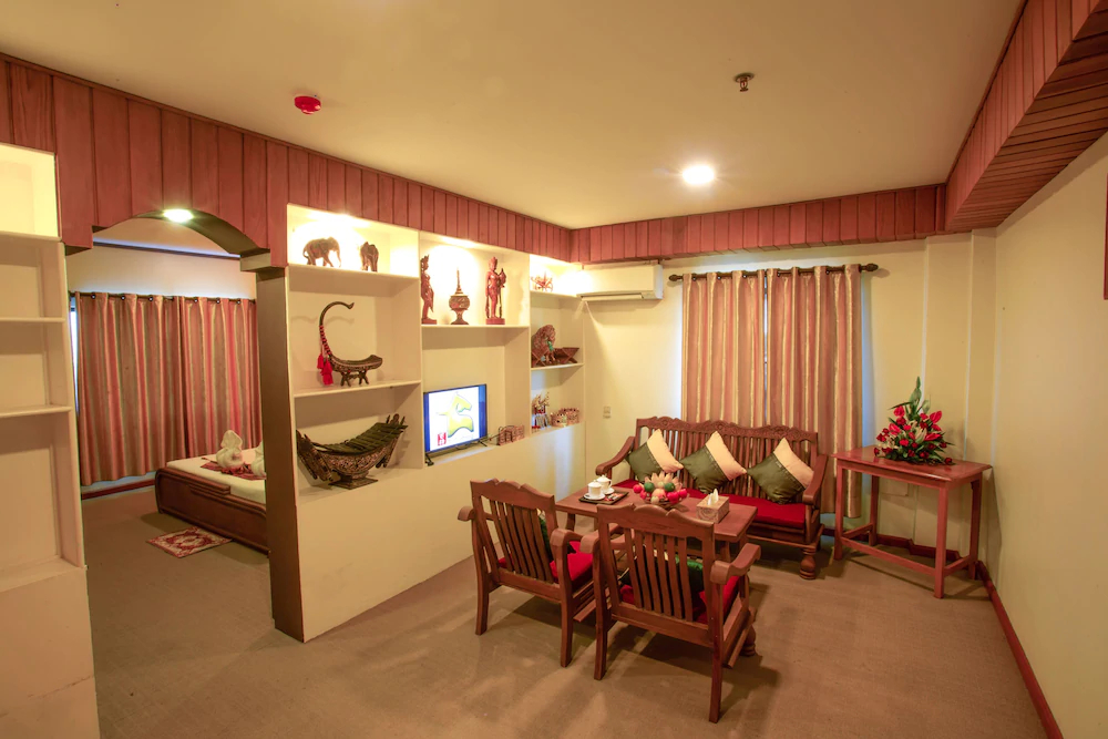 Mandalay E-outfitting Boutique Hotel