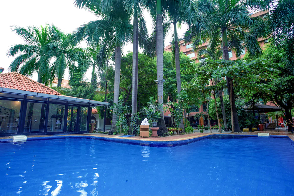Mandalay E-outfitting Boutique Hotel