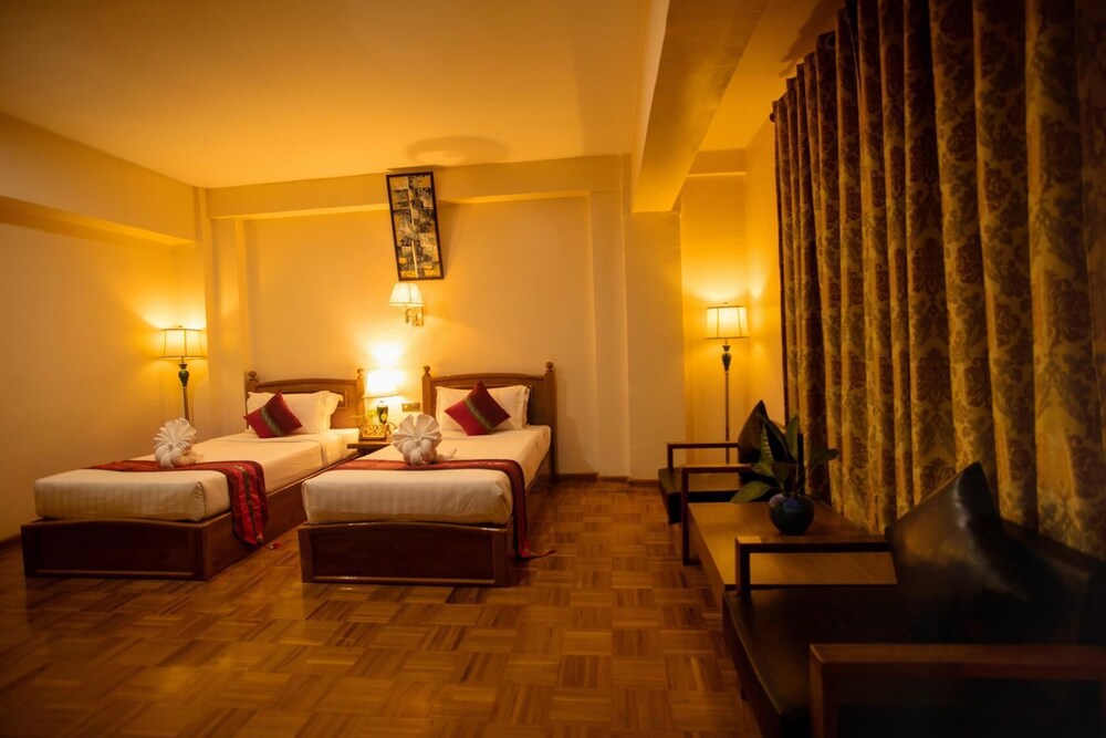Mandalay E-outfitting Boutique Hotel