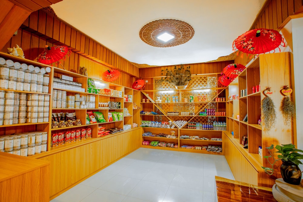 Mandalay E-outfitting Boutique Hotel