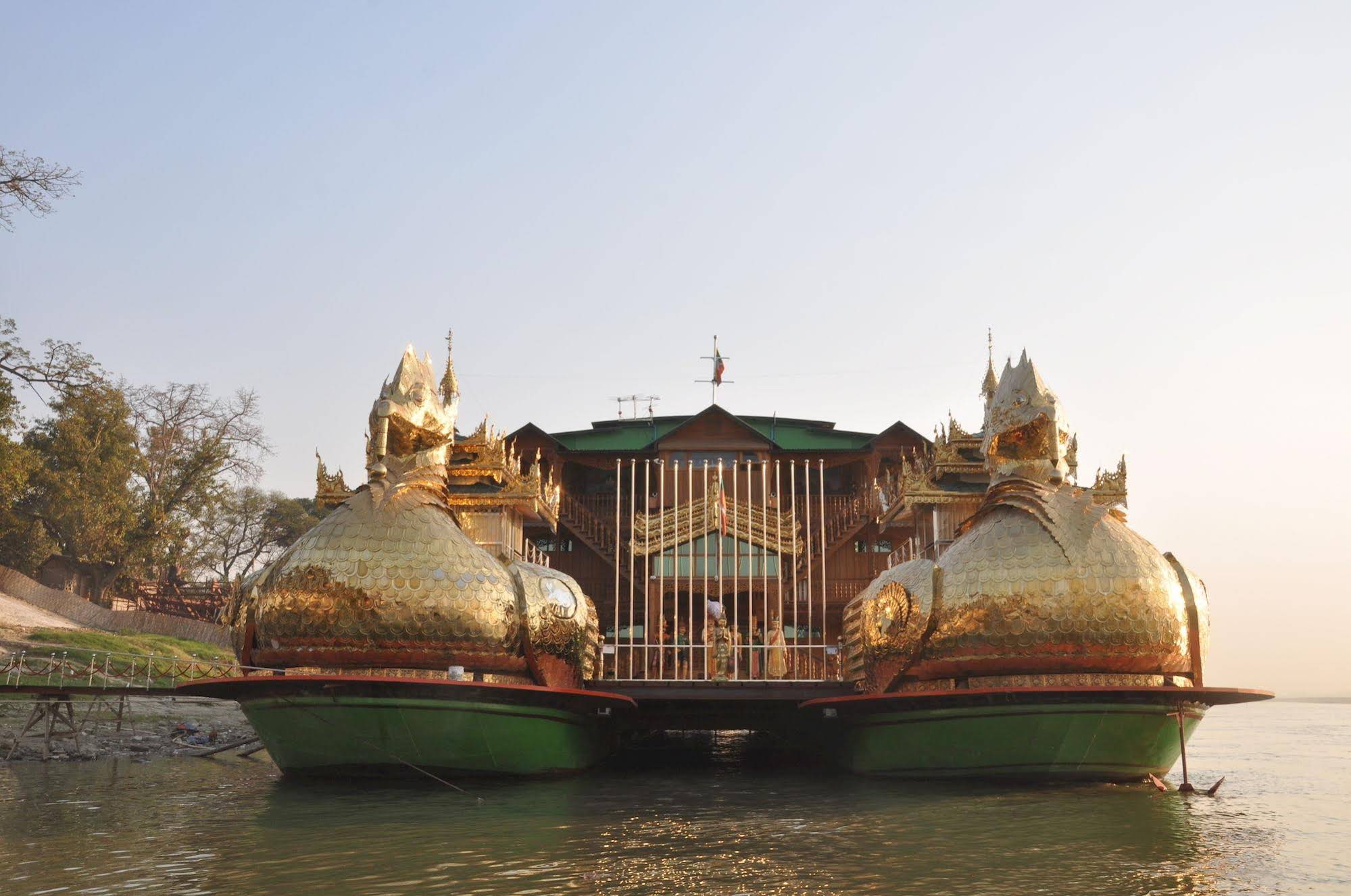 Mandalay Karaweik Mobile Hotel