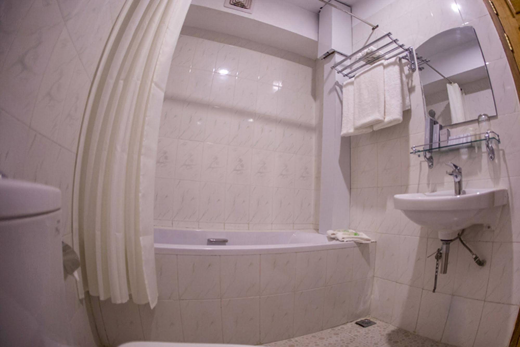 Mandalay Karaweik Mobile Hotel