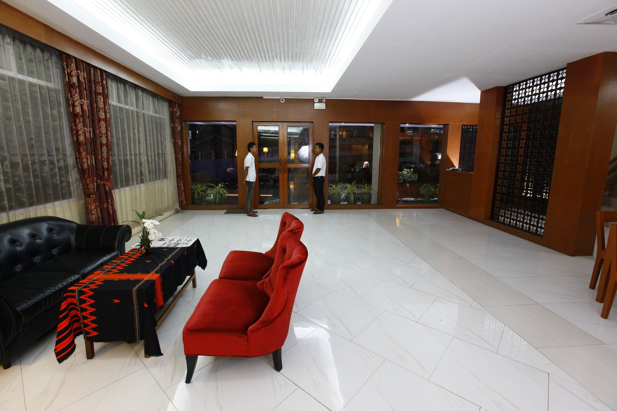 Oway Grand Hotel