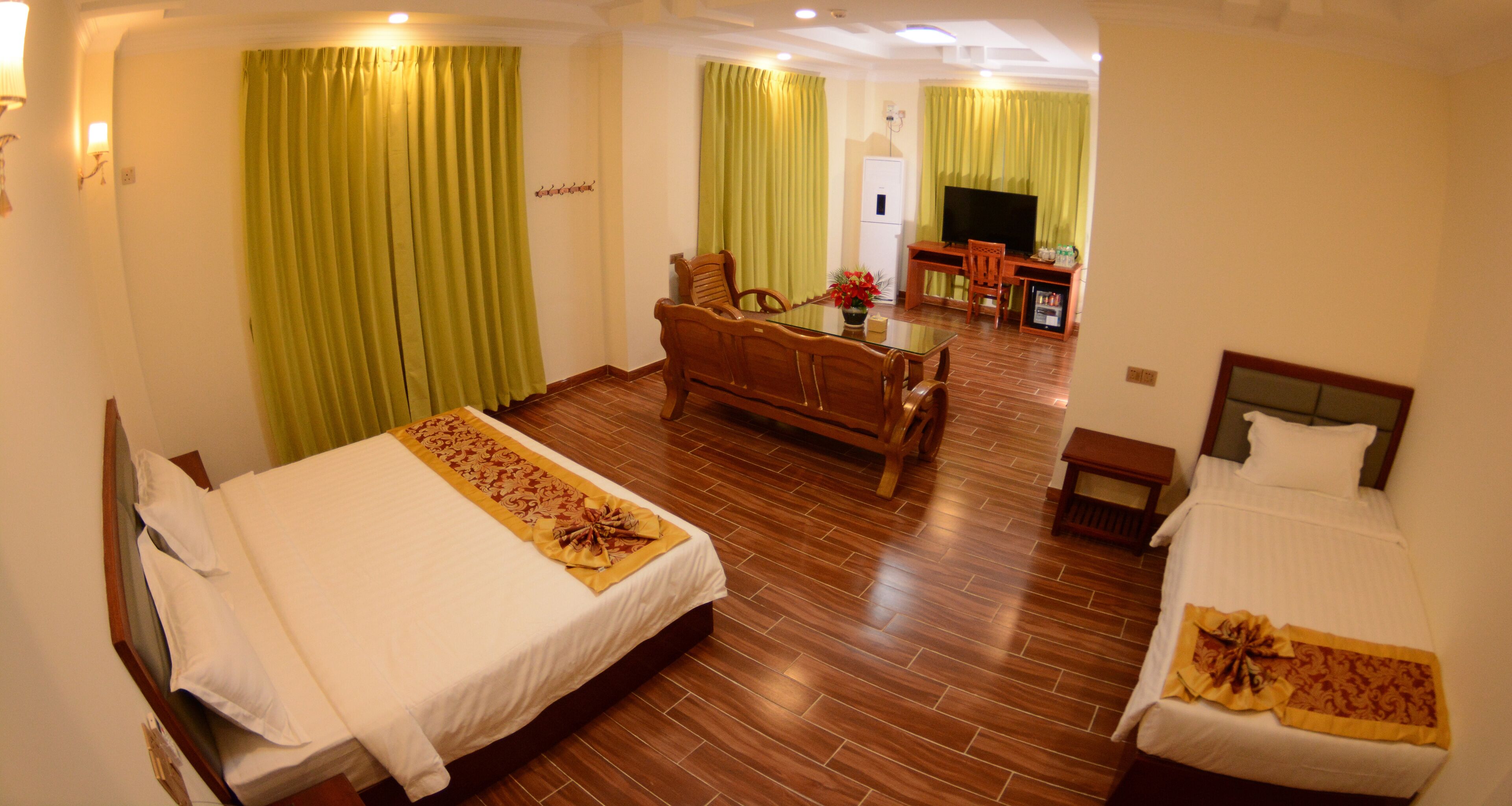 Shwe Hin Thar Hotel