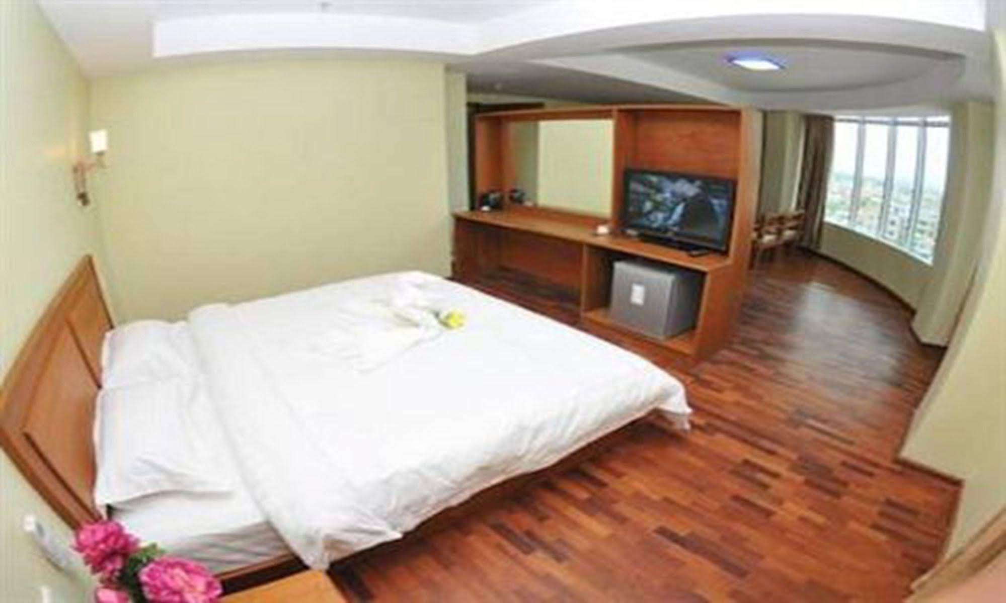 Shwe Phyu Hotel