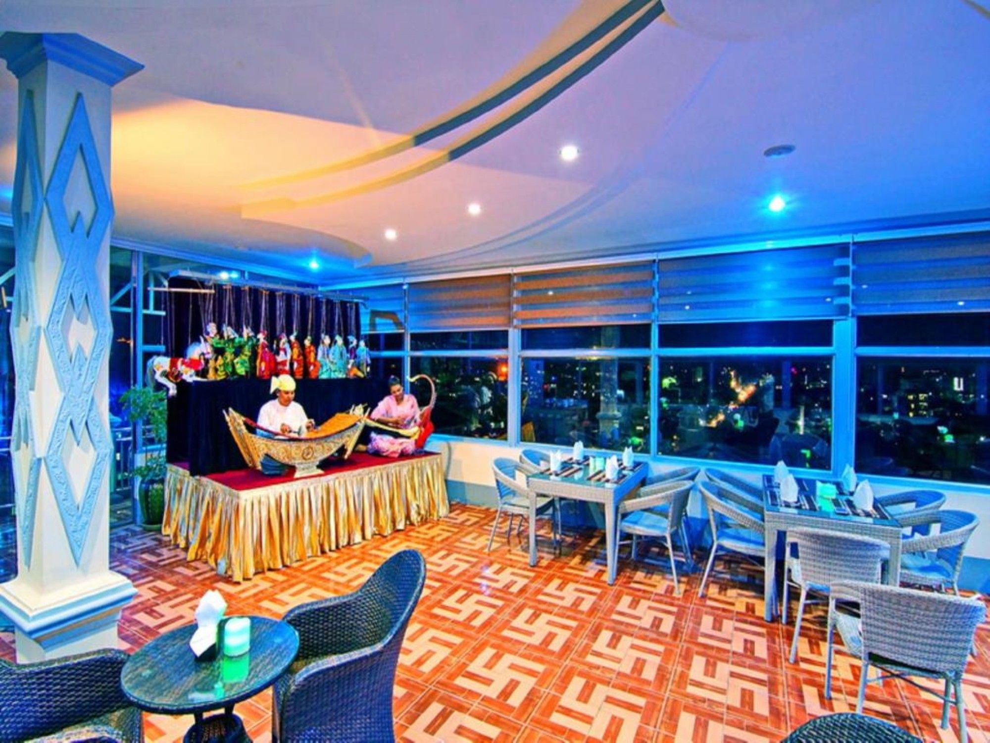 SMART Hotel