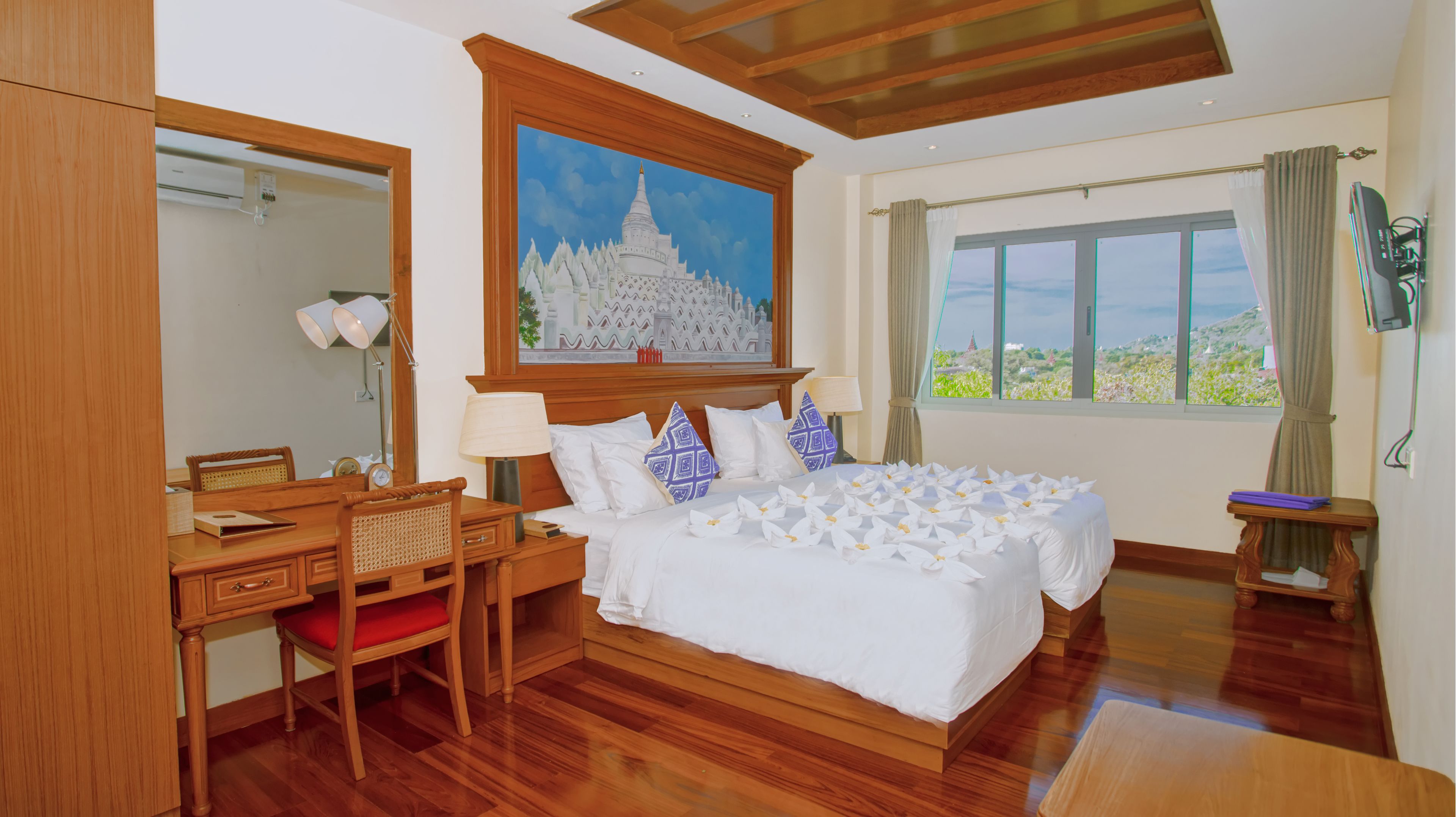 Sunset Palace View Hotel