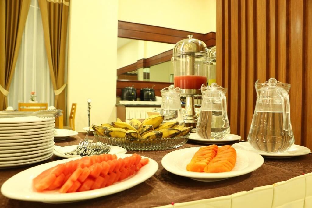 Victoria Palace Hotel