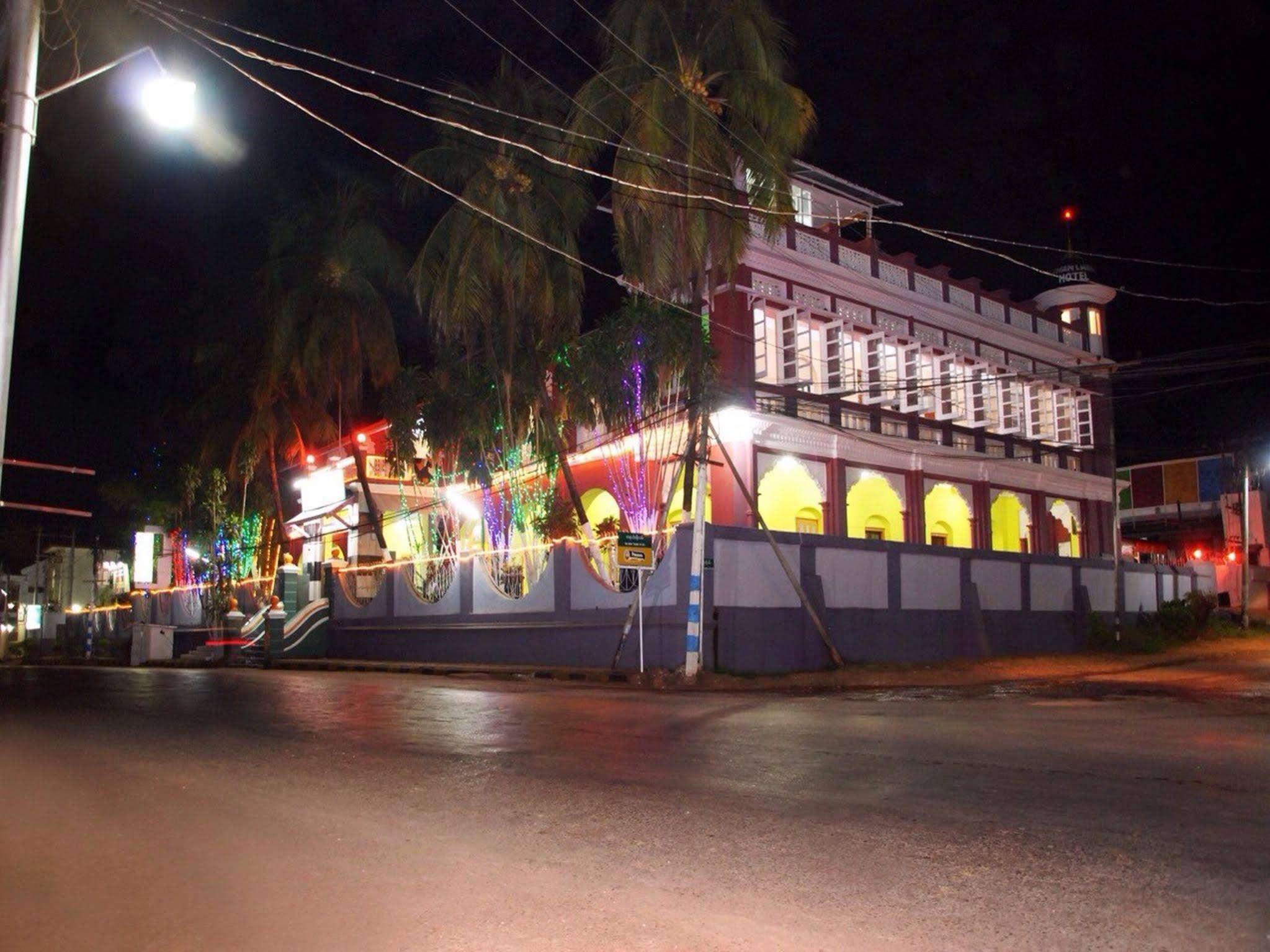 Than Lwin Hotel