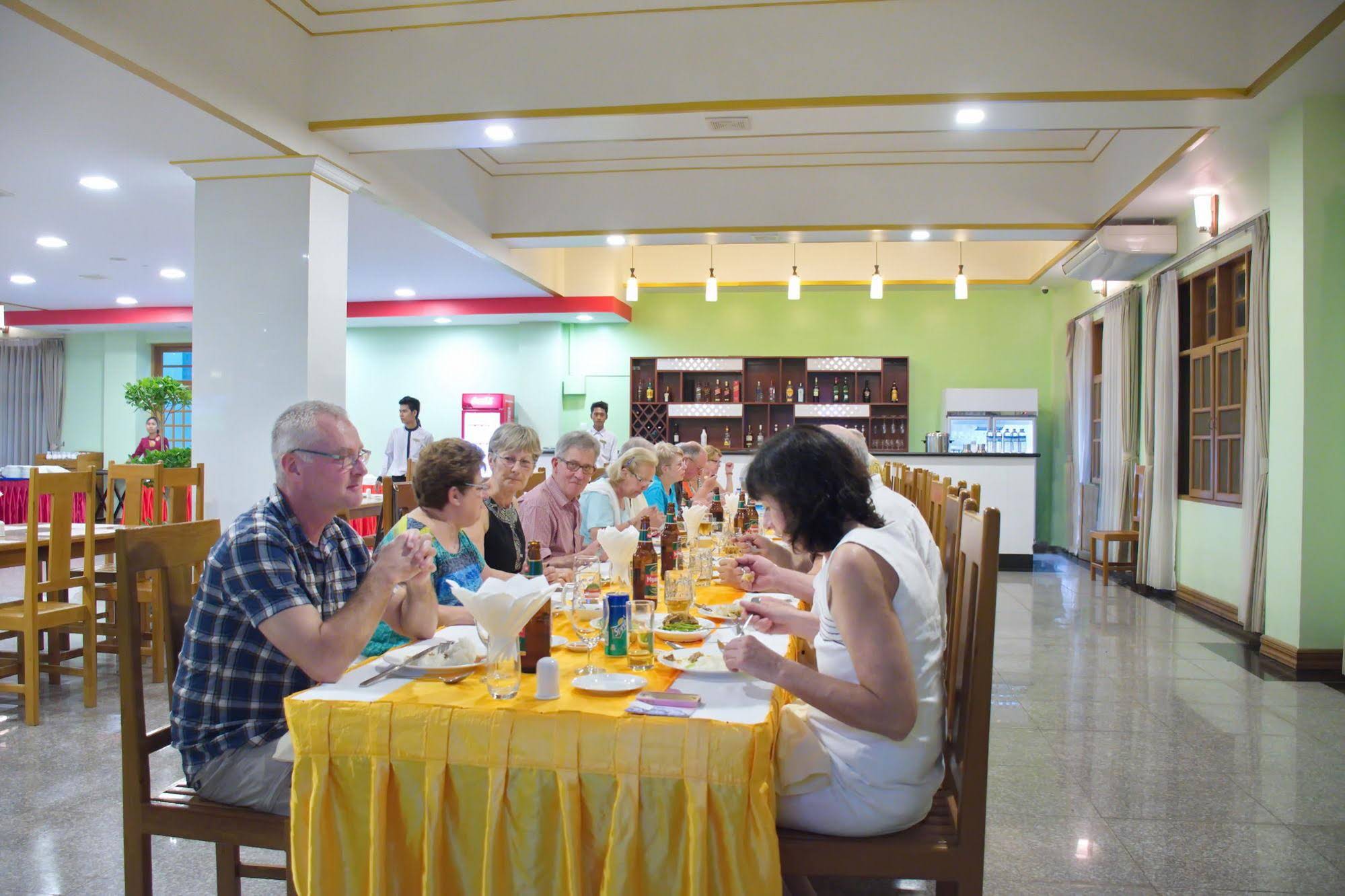 Jade Royal Hotel Monywa