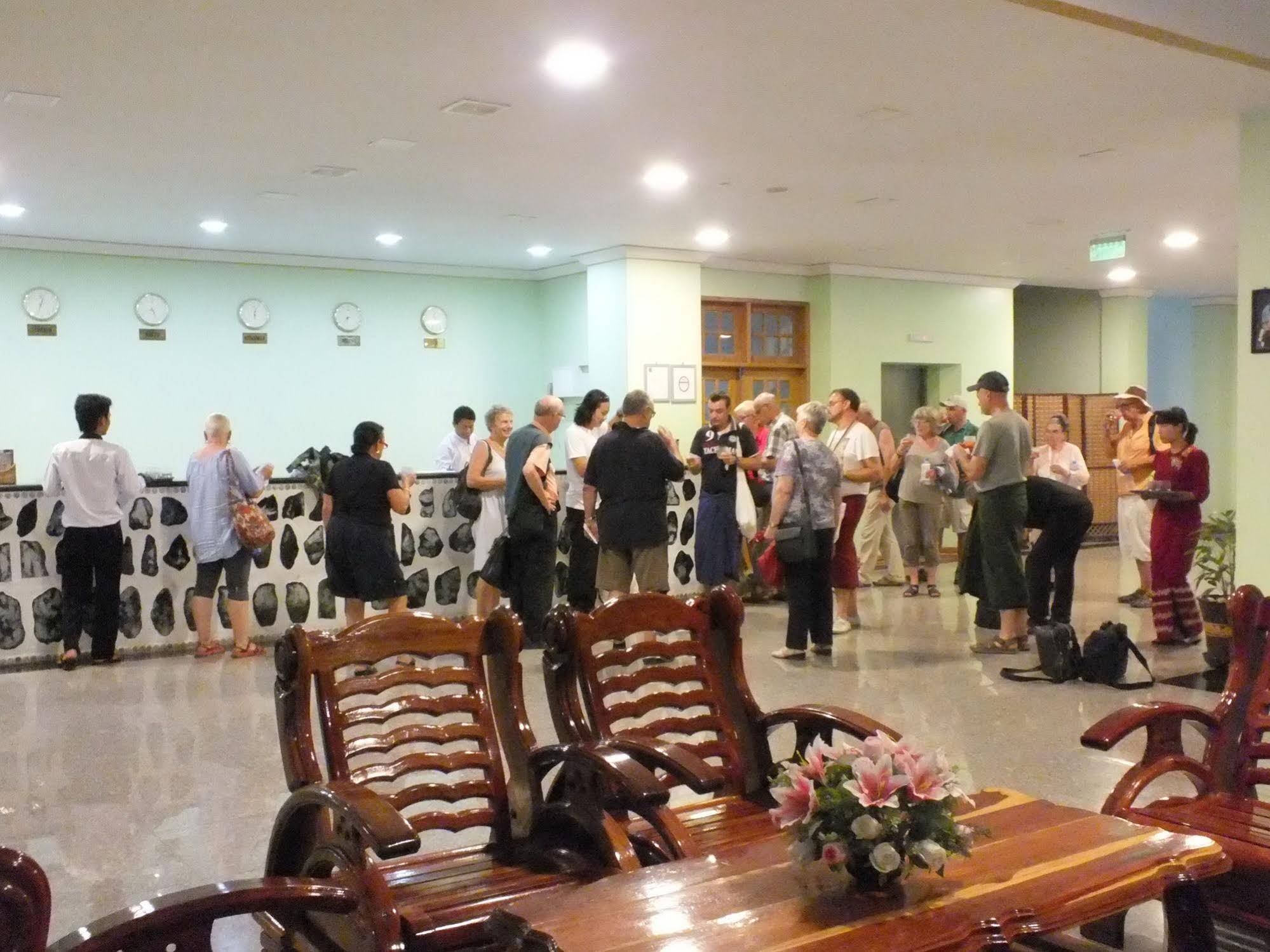 Jade Royal Hotel Monywa